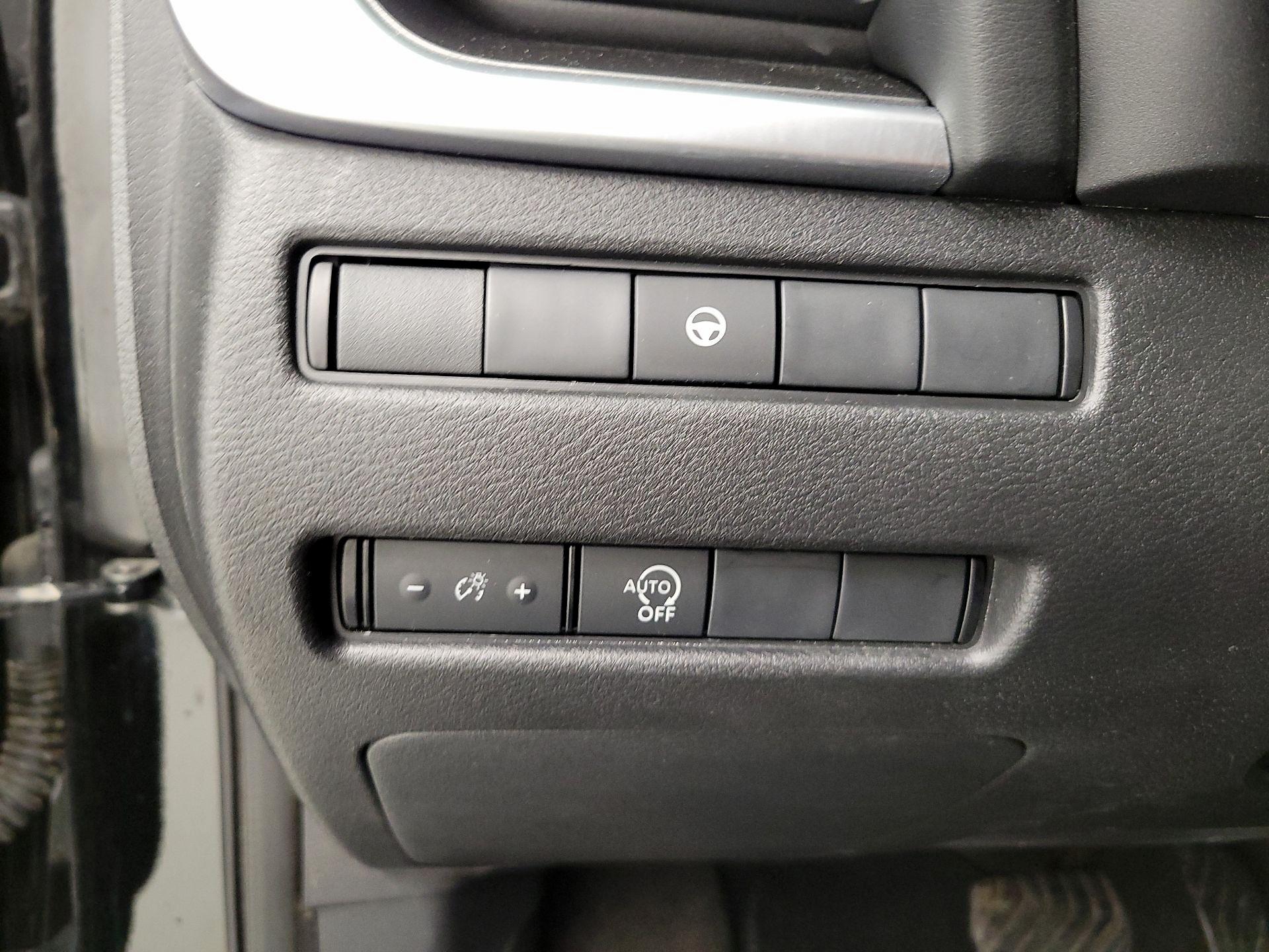 Thumbnail: 2023 Nissan Rogue - 13