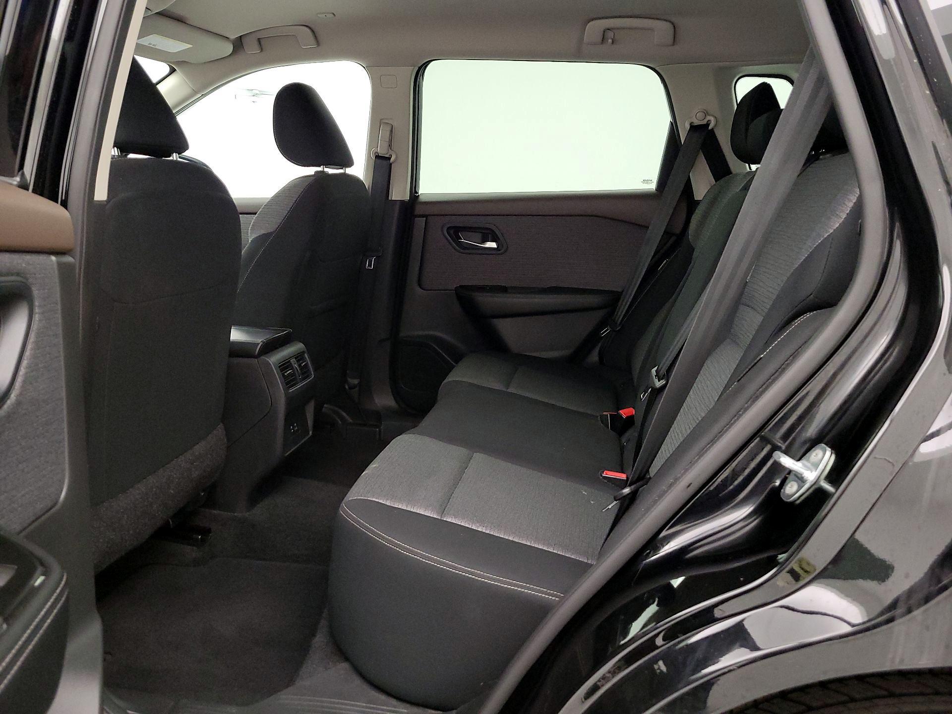 Thumbnail: 2023 Nissan Rogue - 19