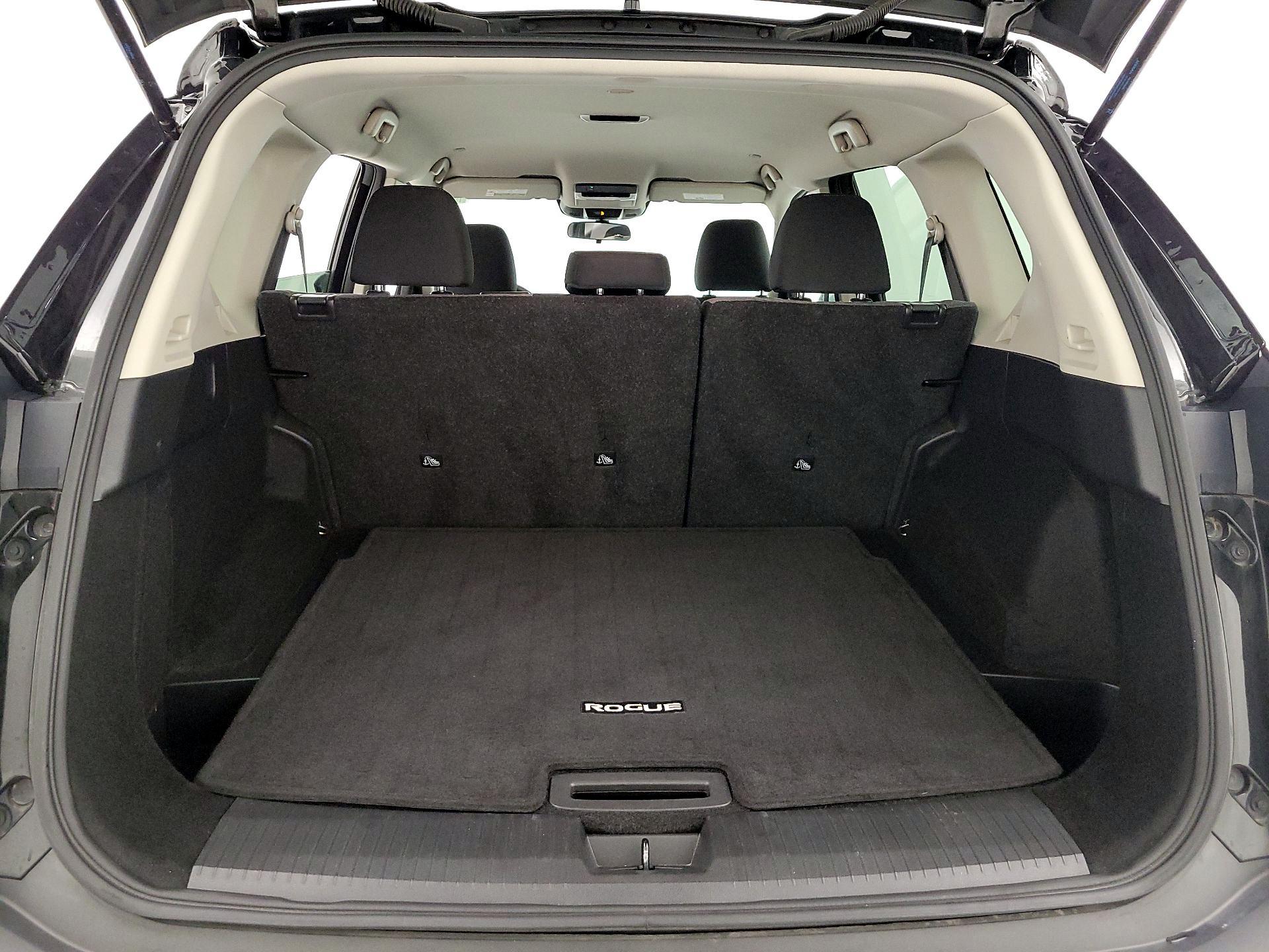 Thumbnail: 2023 Nissan Rogue - 20