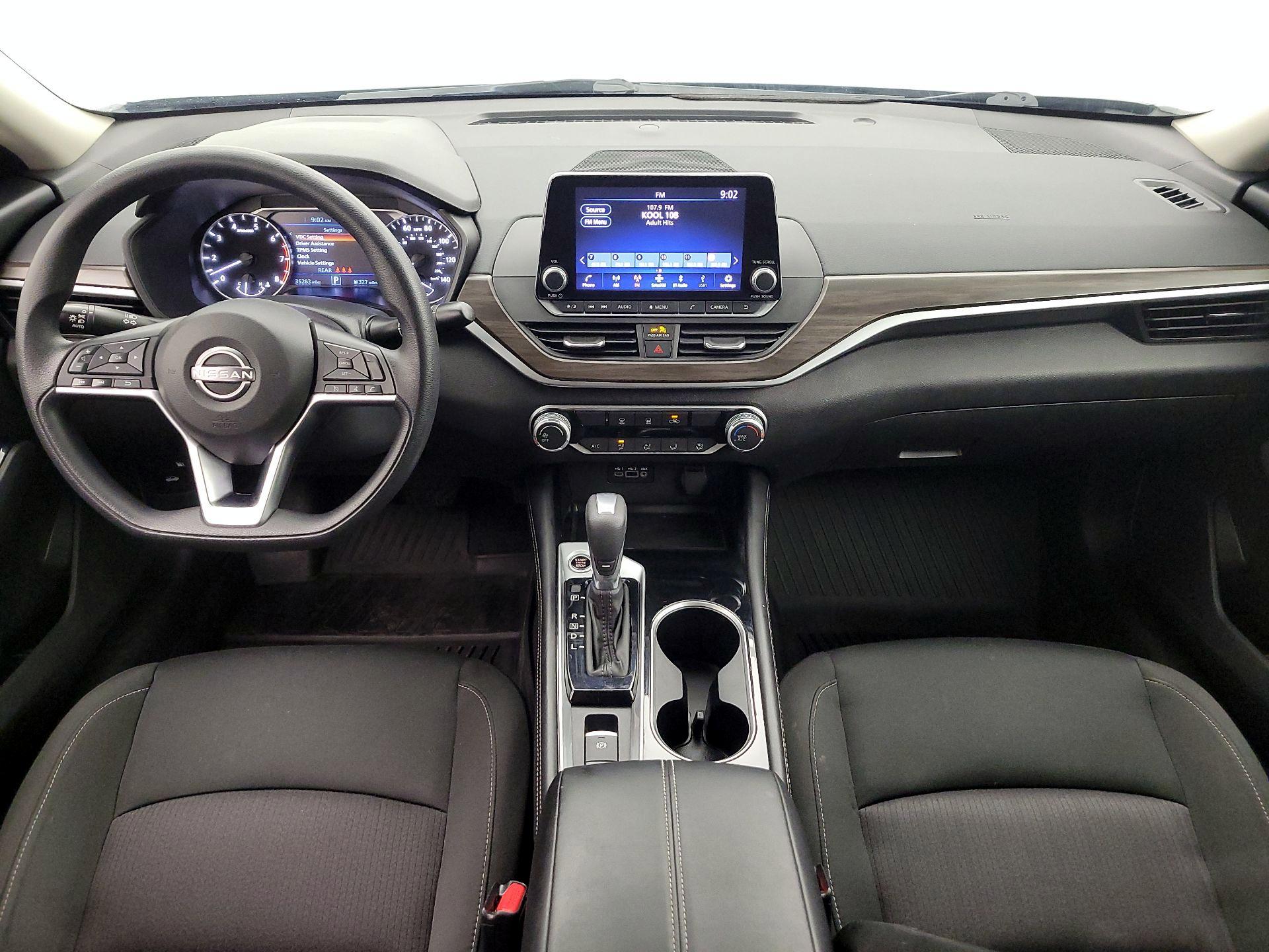 Thumbnail: 2023 Nissan Altima - 9