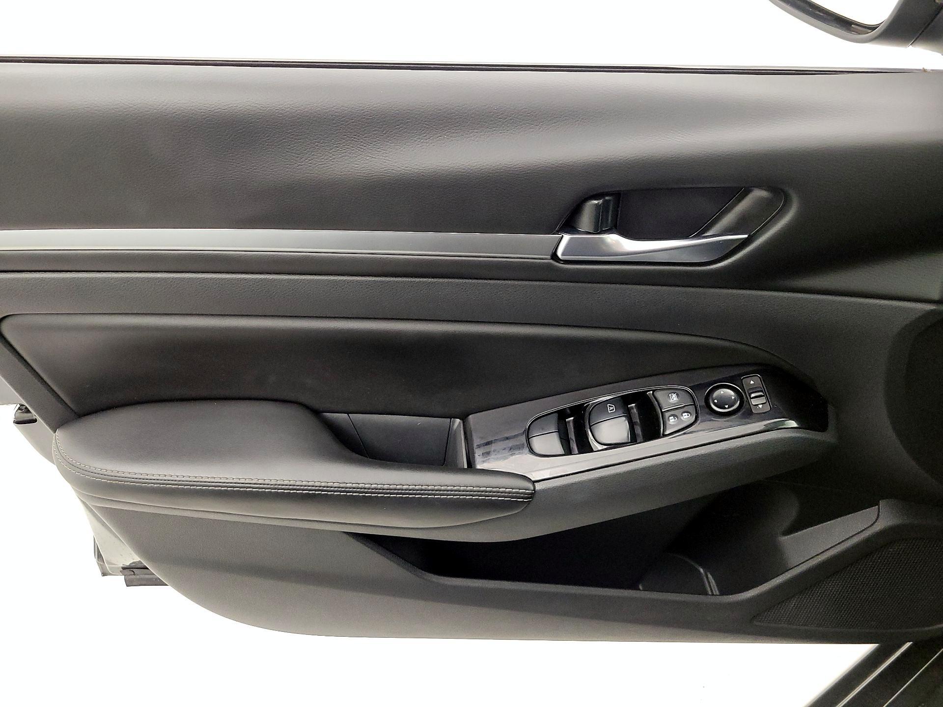 Thumbnail: 2023 Nissan Altima - 12