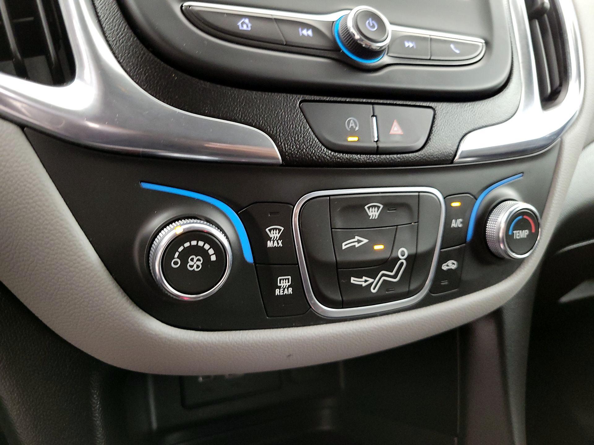 Thumbnail: 2022 Chevrolet Equinox - 15