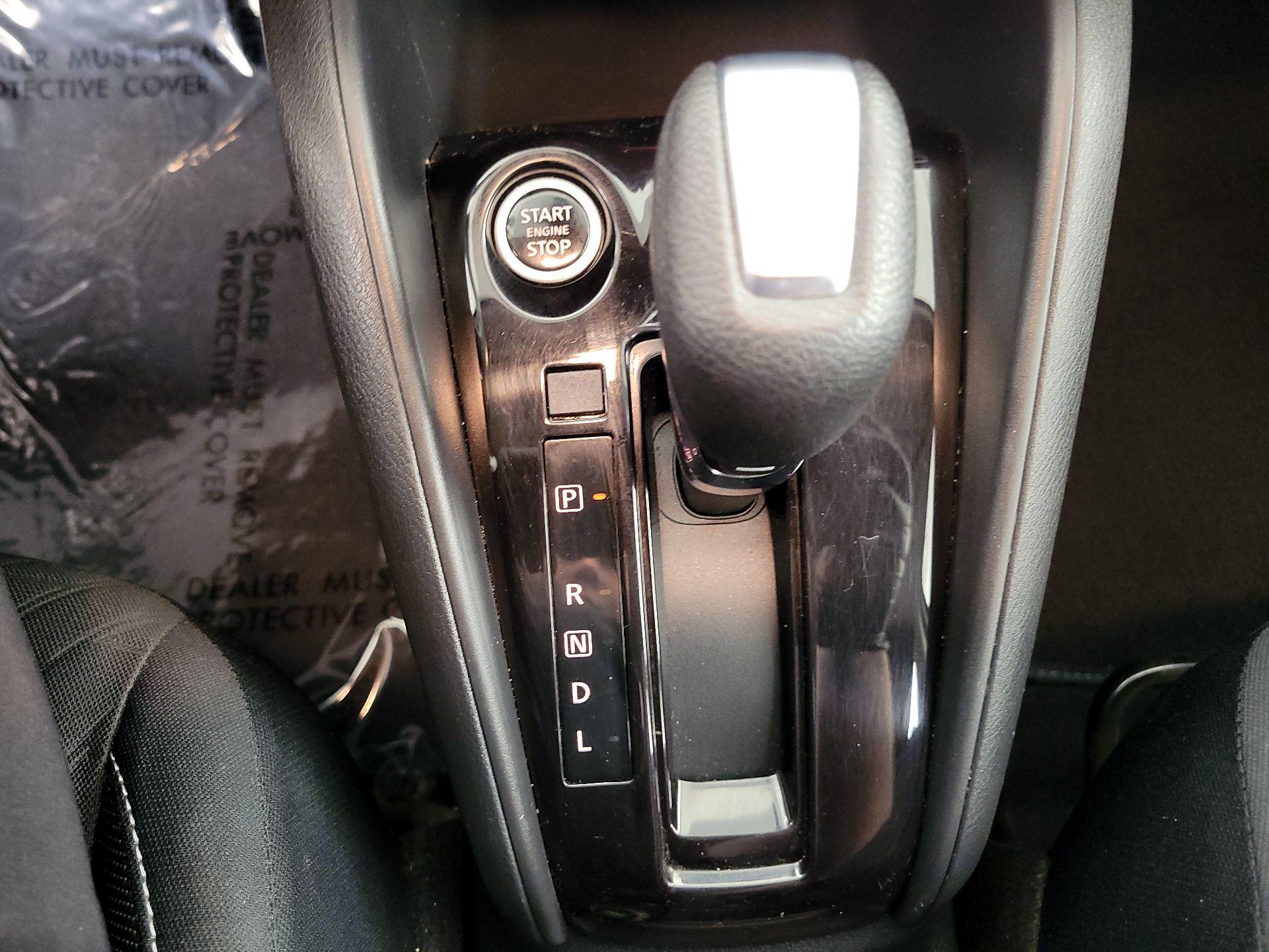 Thumbnail: 2022 Nissan Kicks - 17