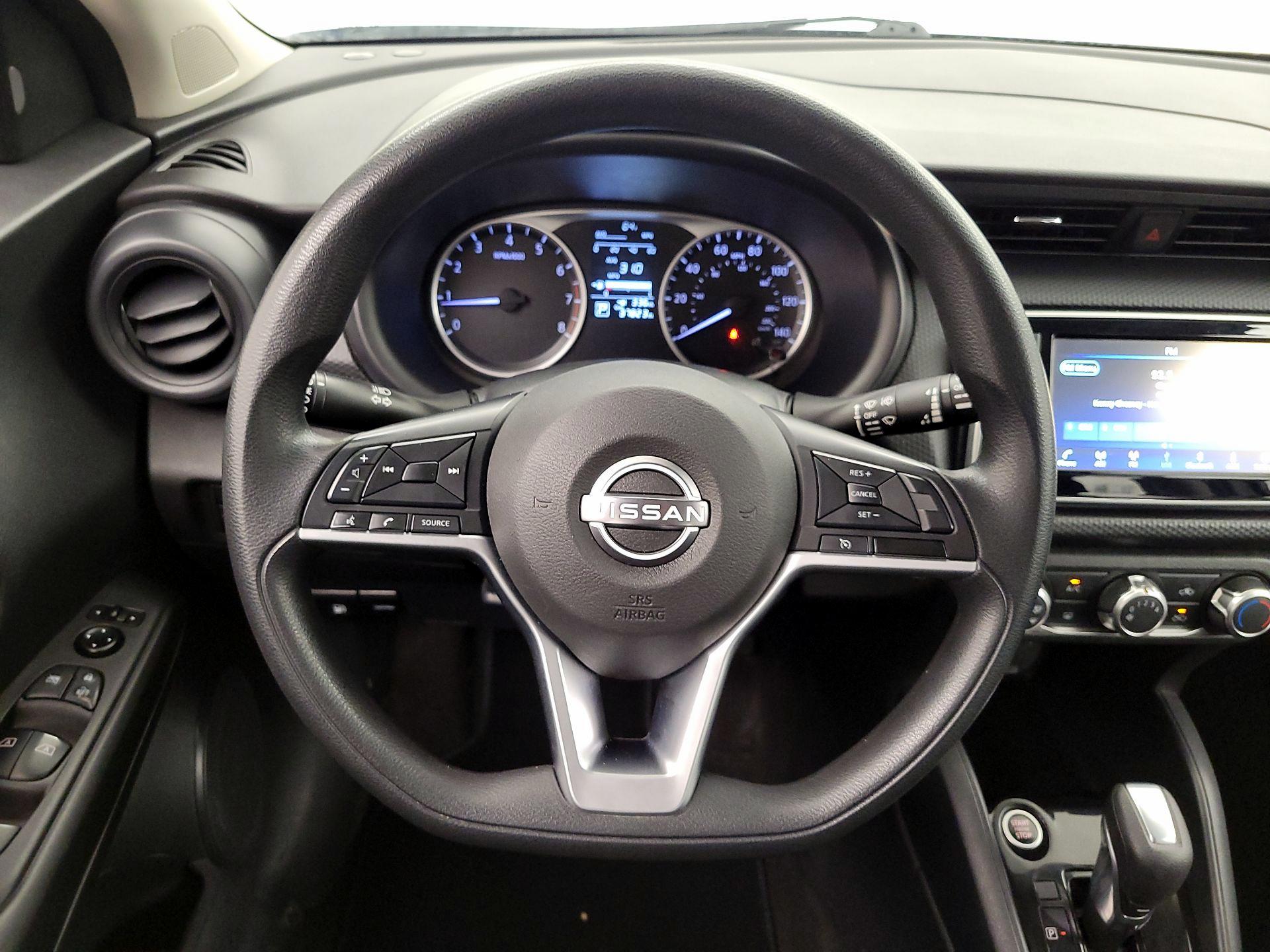 Thumbnail: 2022 Nissan Kicks - 10