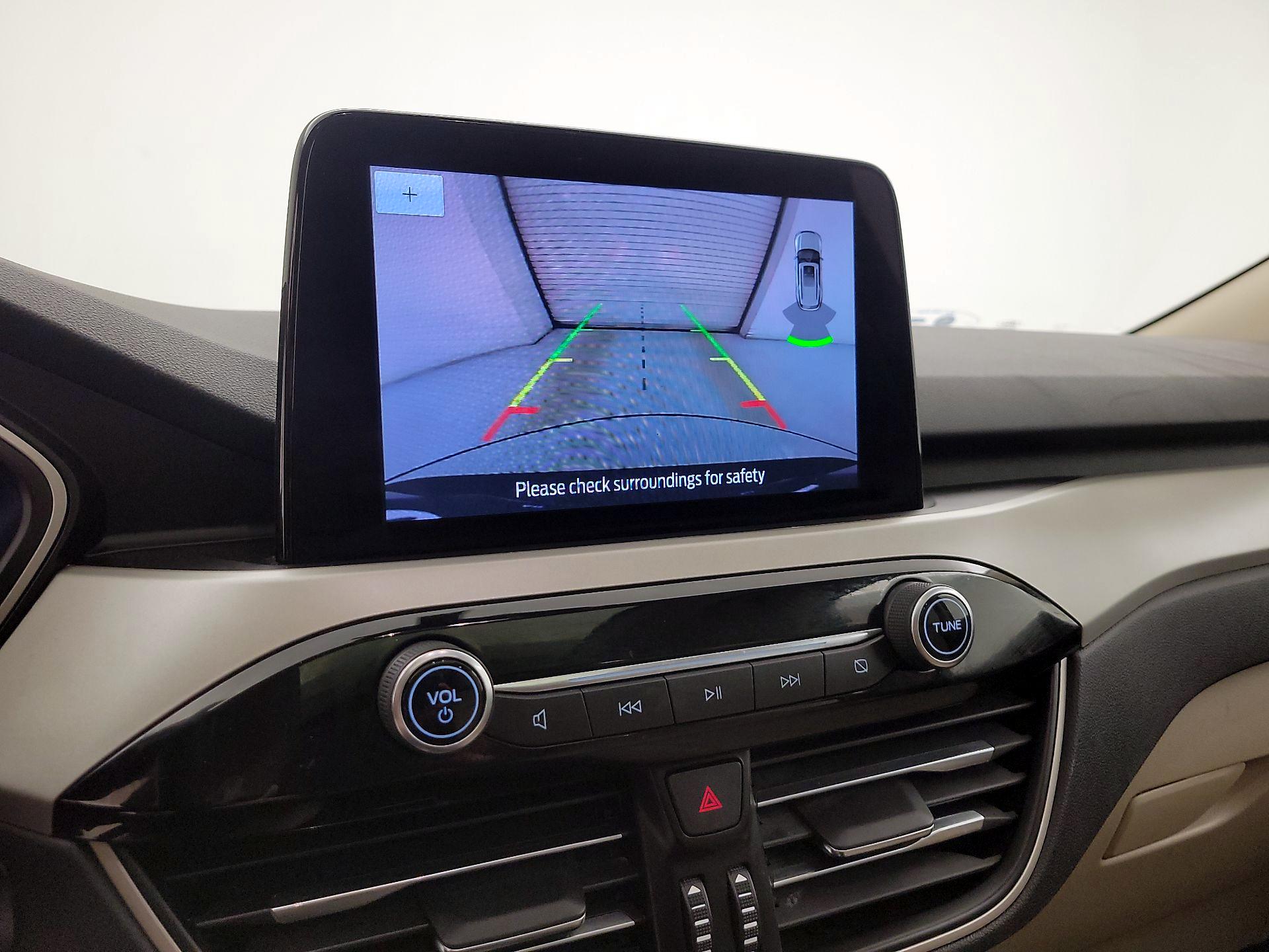 Thumbnail: 2020 Ford Escape - 15