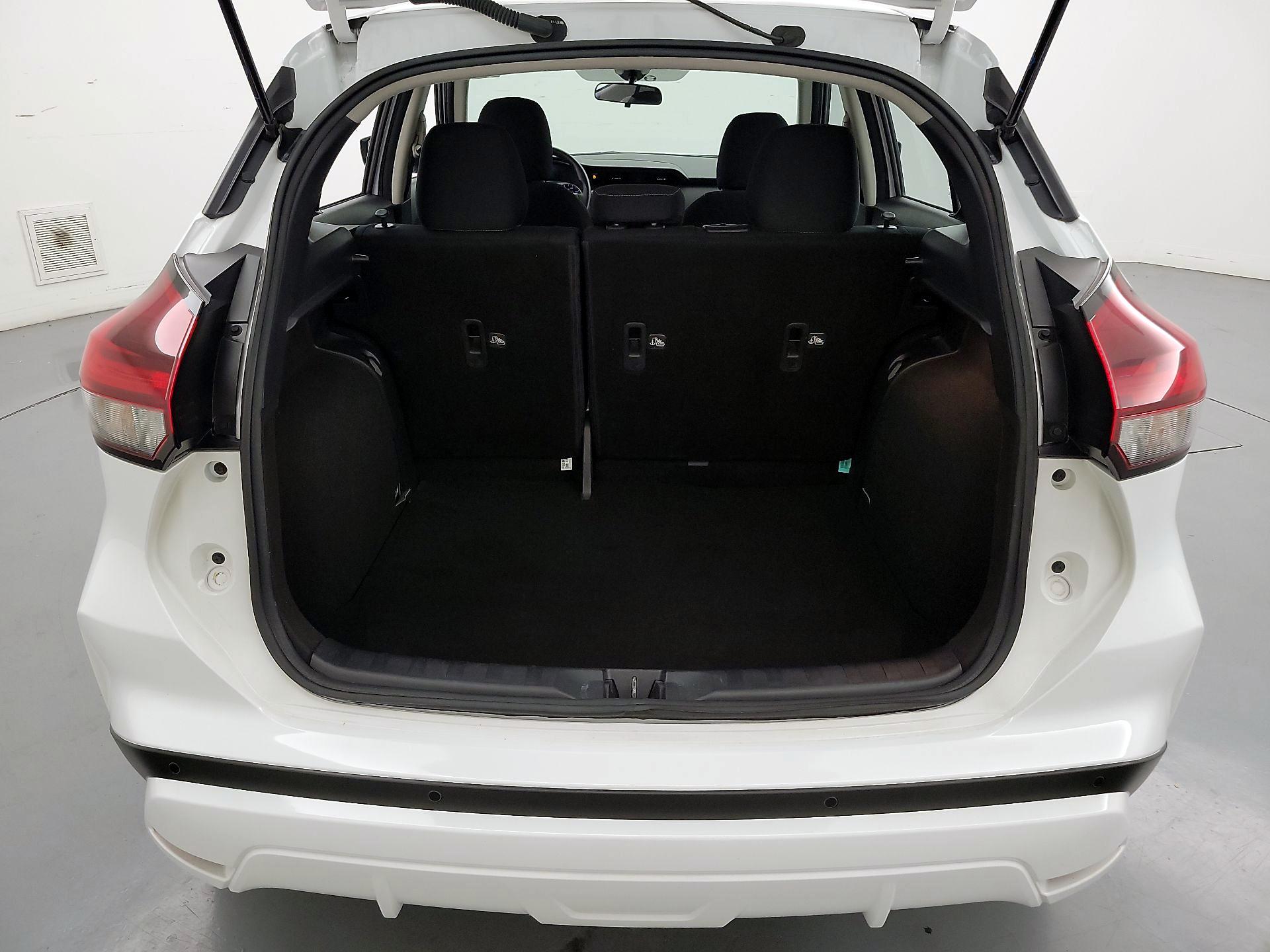 Thumbnail: 2022 Nissan Kicks - 20