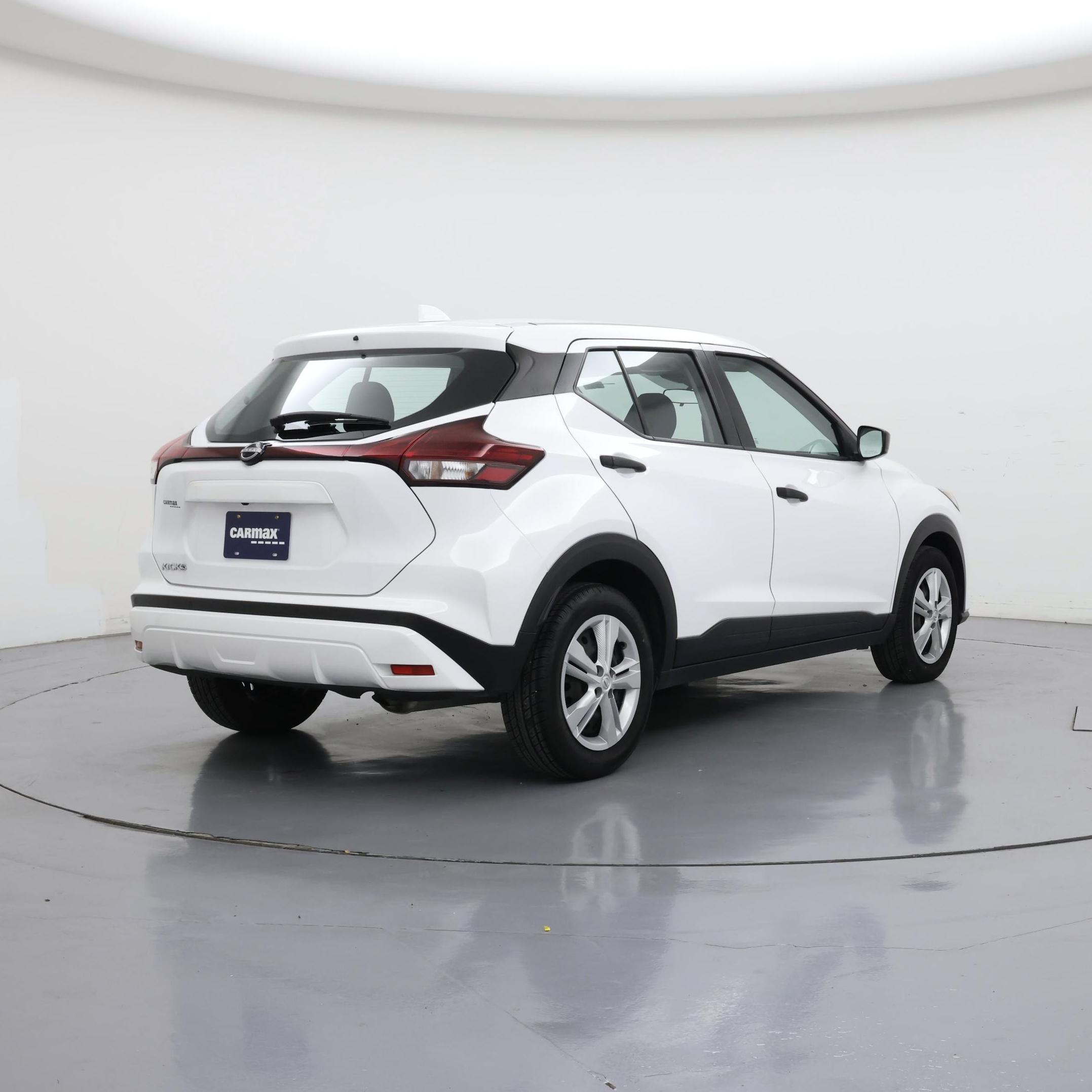 Thumbnail: 2022 Nissan Kicks - 8