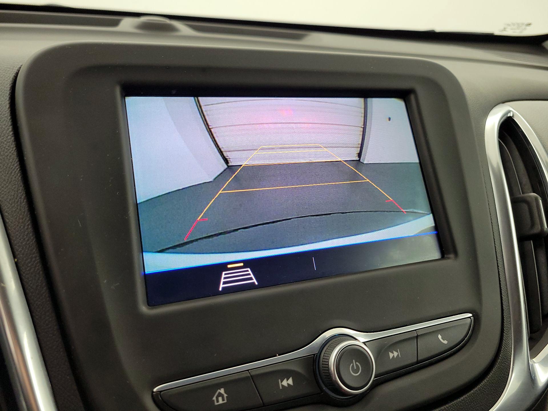 Thumbnail: 2021 Chevrolet Equinox - 14