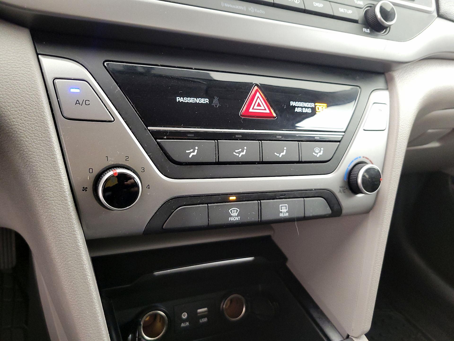 Thumbnail: 2018 Hyundai Elantra - 16