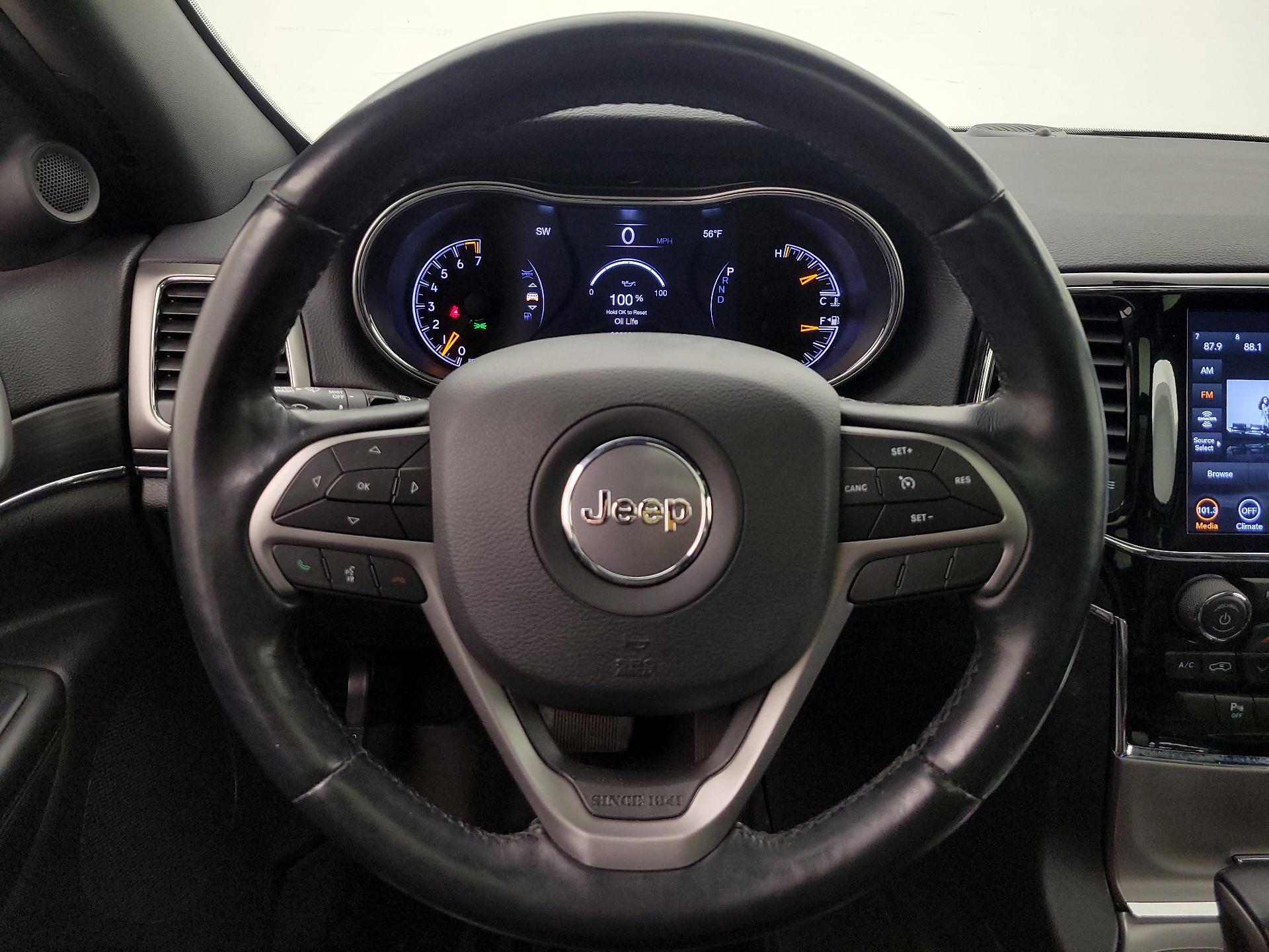 Thumbnail: 2020 Jeep Grand Cherokee - 10