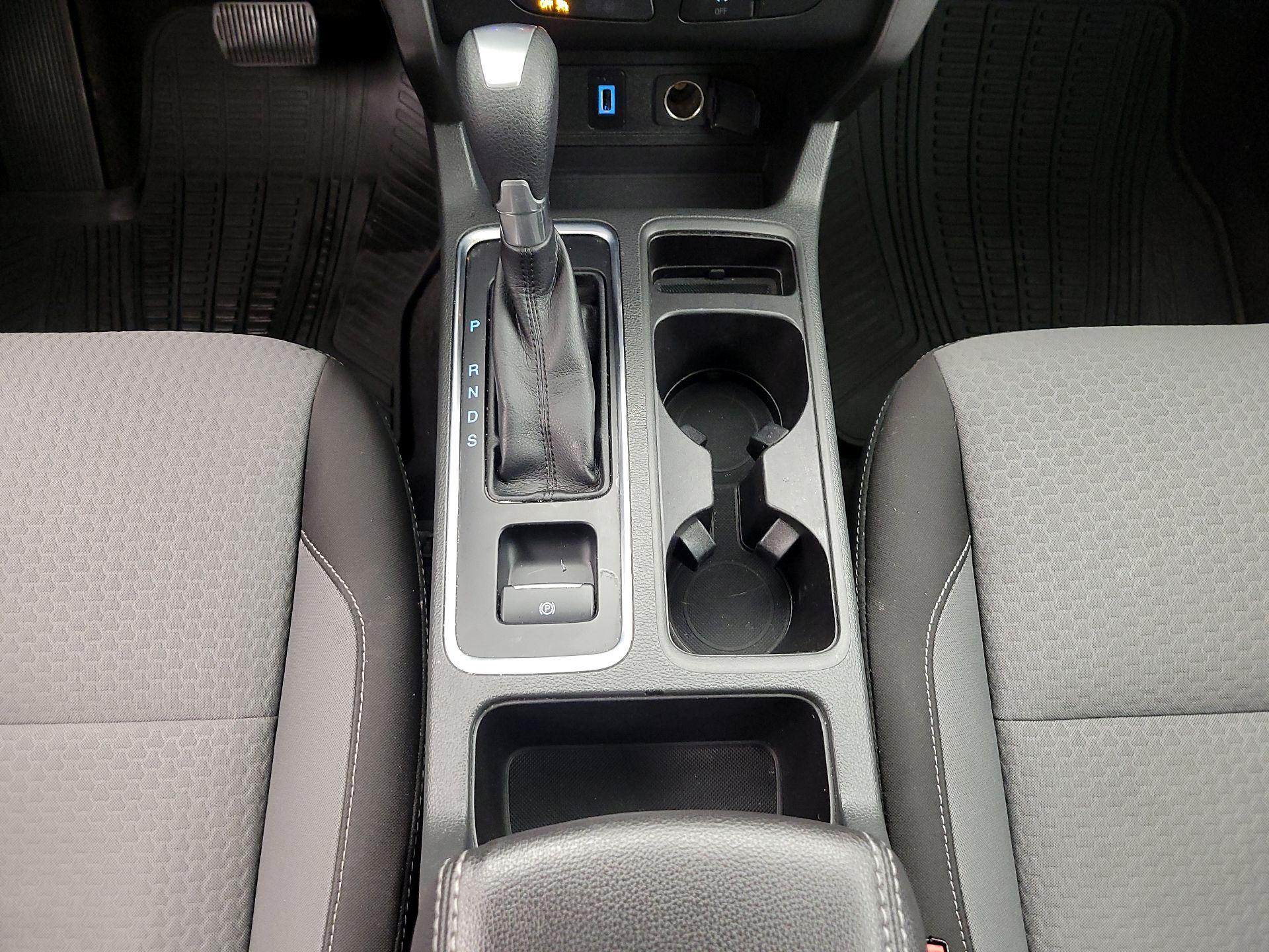 Thumbnail: 2017 Ford Escape - 17