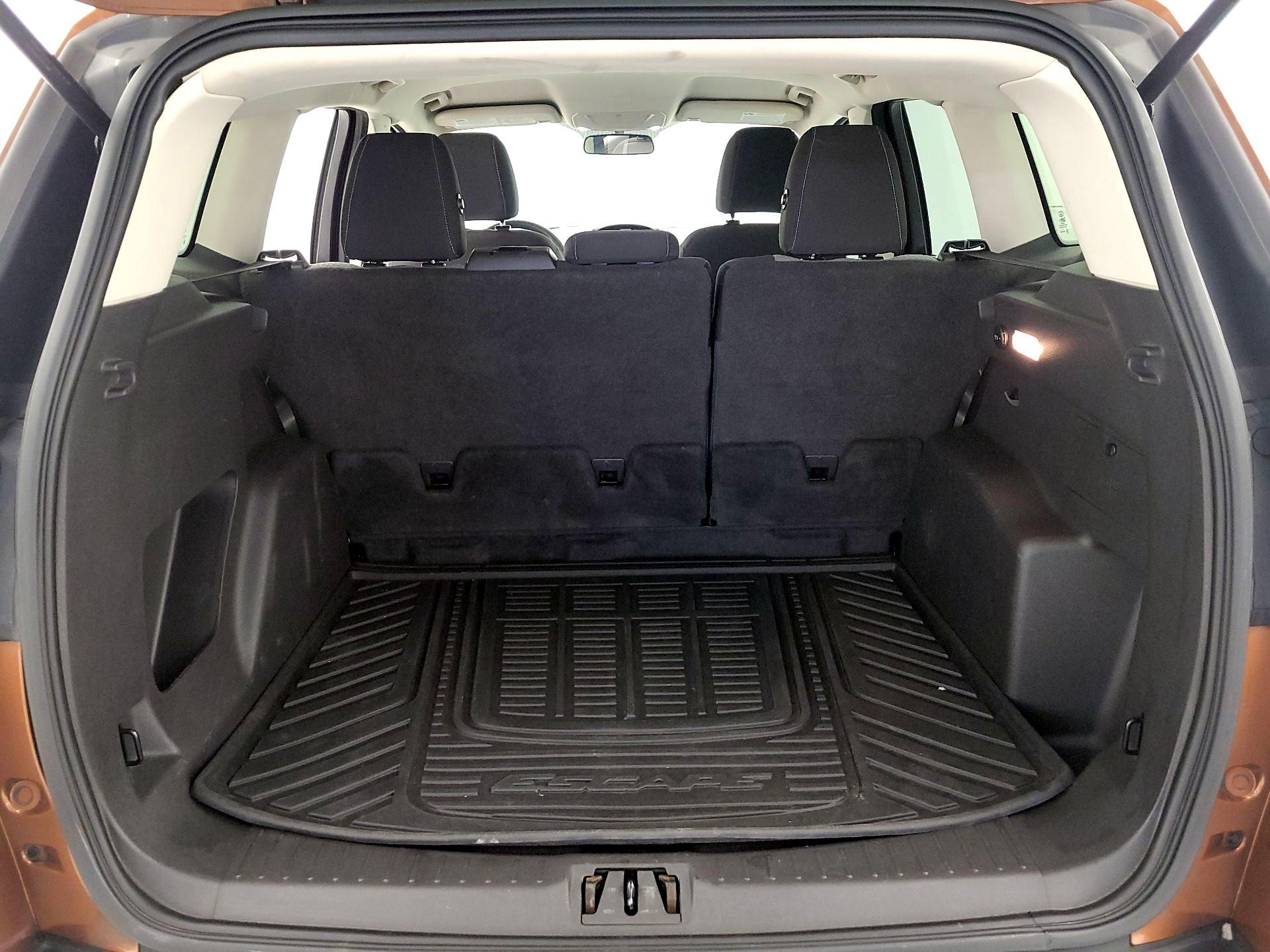 Thumbnail: 2017 Ford Escape - 20