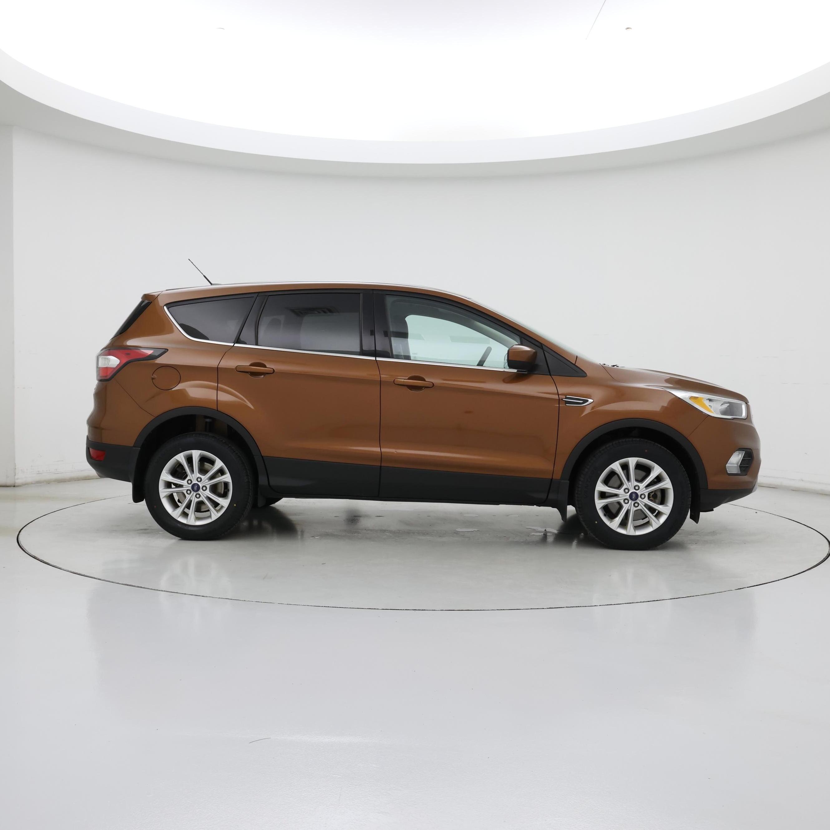 Thumbnail: 2017 Ford Escape - 7