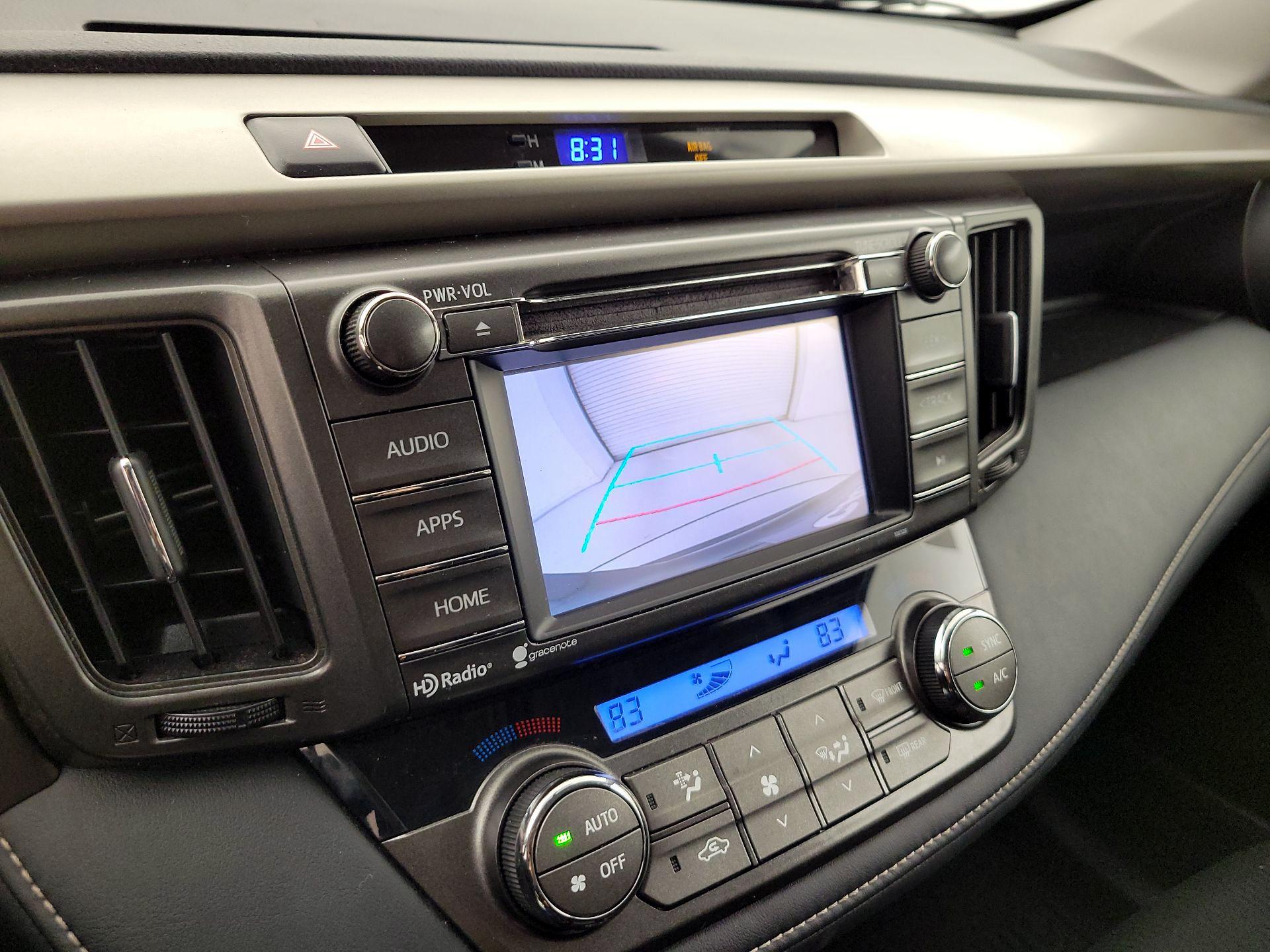 Thumbnail: 2015 Toyota RAV4 - 14