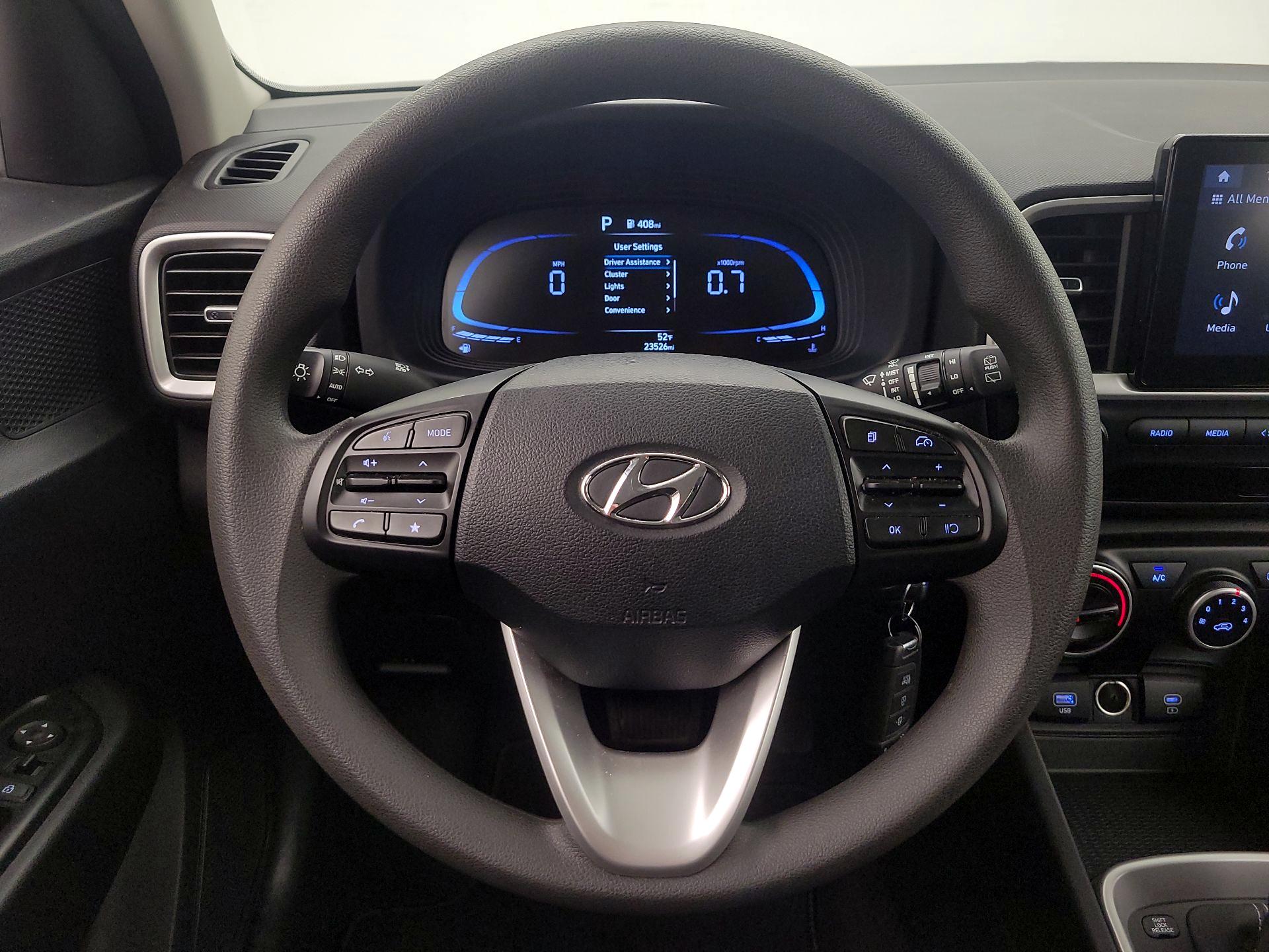 Thumbnail: 2023 Hyundai Venue - 10