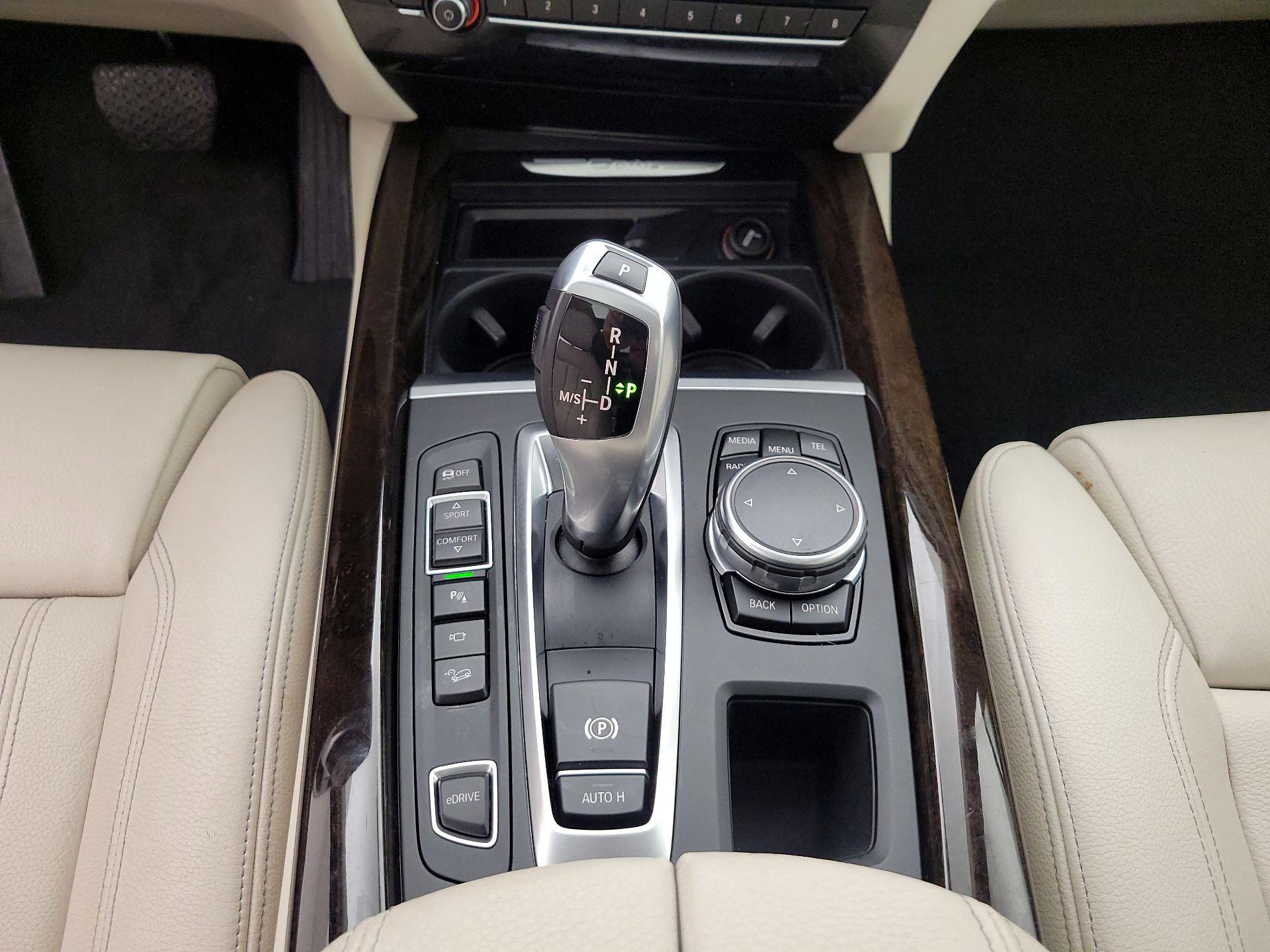 Thumbnail: 2016 BMW X5 - 18