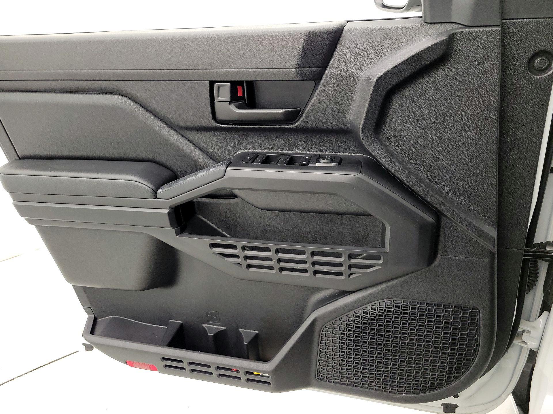 Thumbnail: 2025 Toyota Tacoma - 12