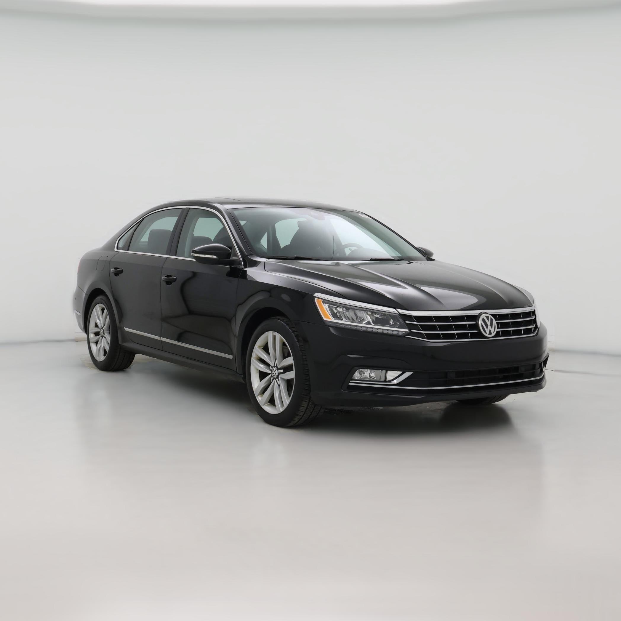 Thumbnail: 2016 Volkswagen Passat - 1