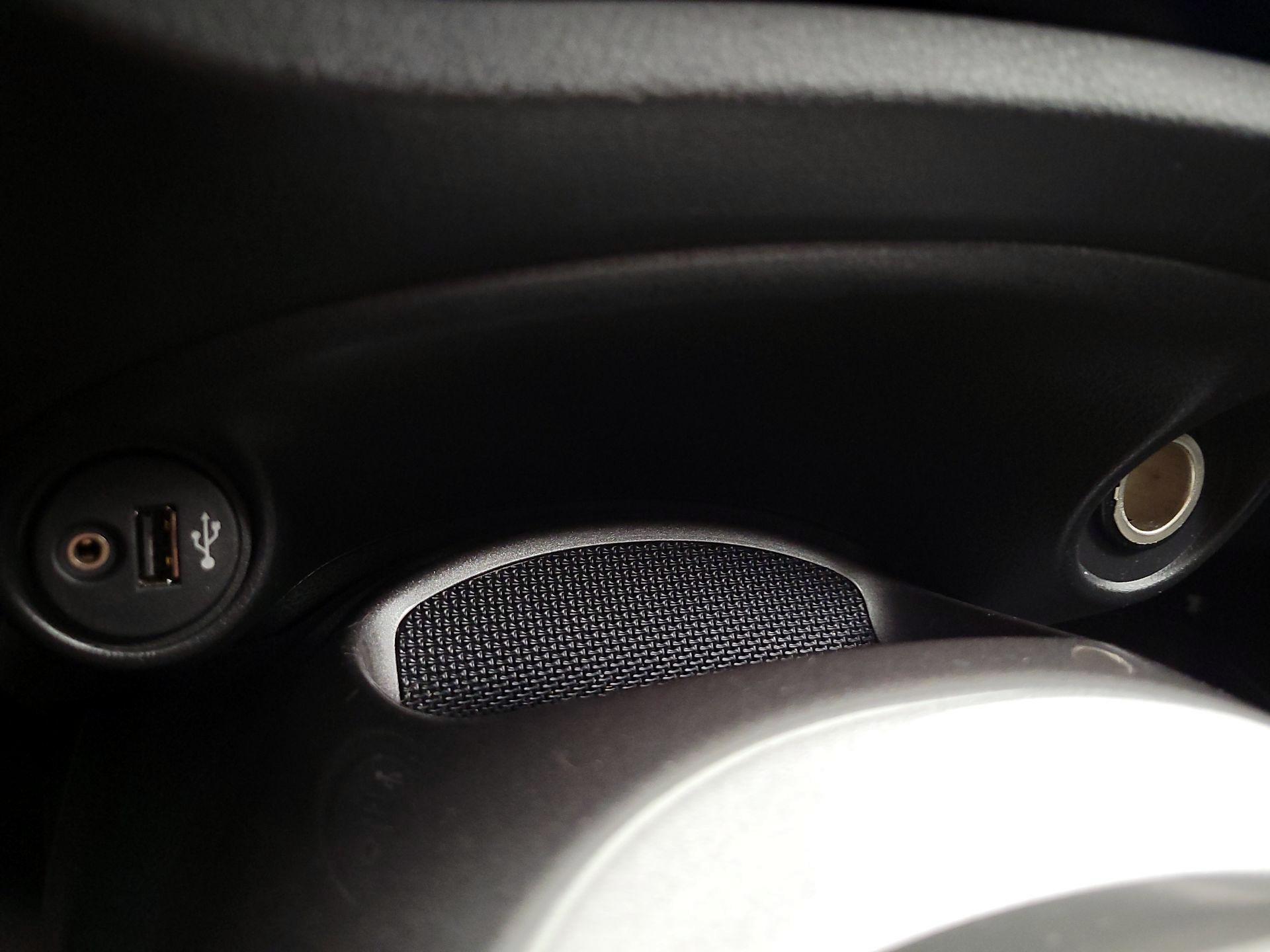 Thumbnail: 2014 Nissan Juke - 19