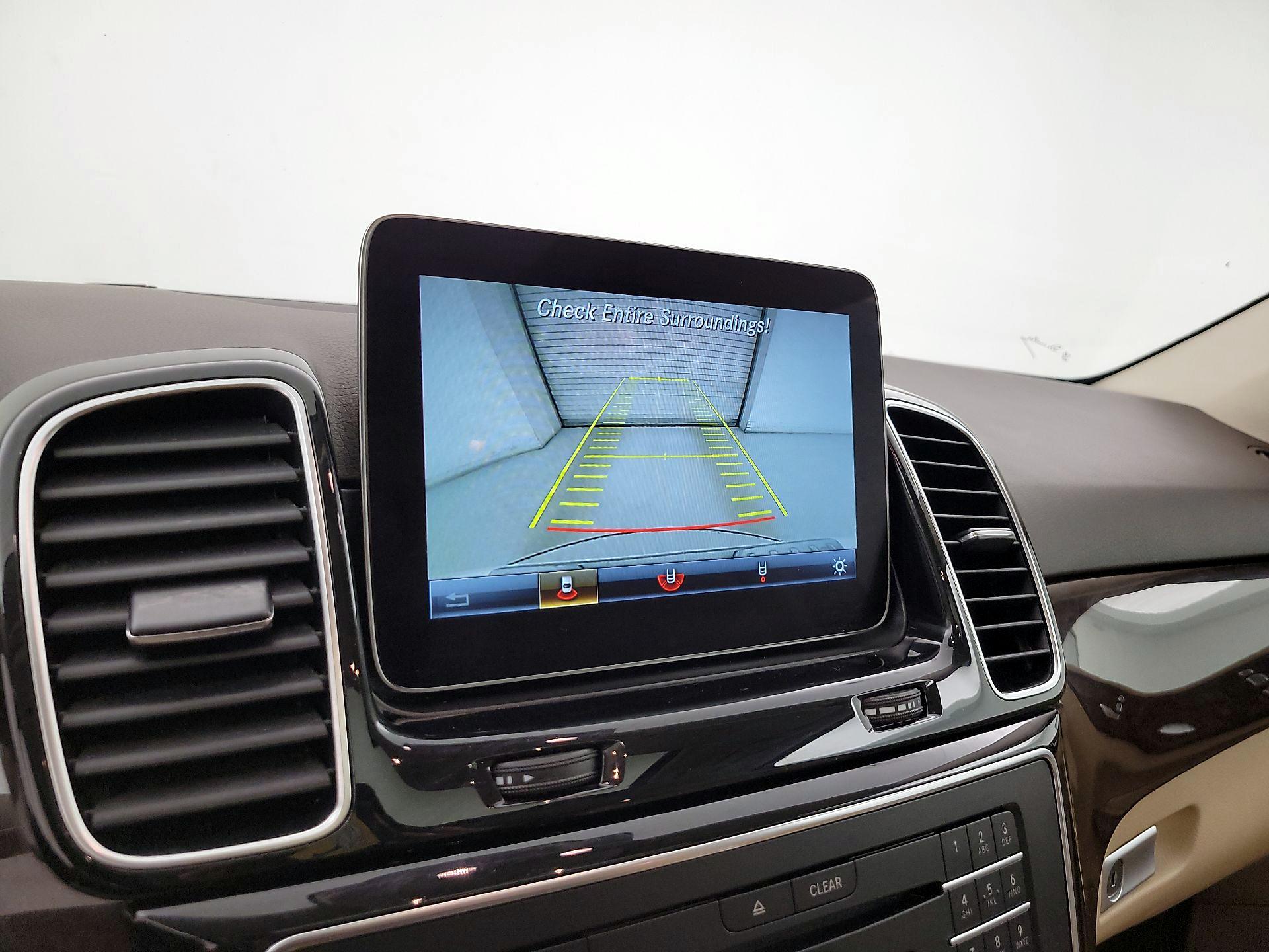 Thumbnail: 2018 Mercedes-Benz GLE - 15