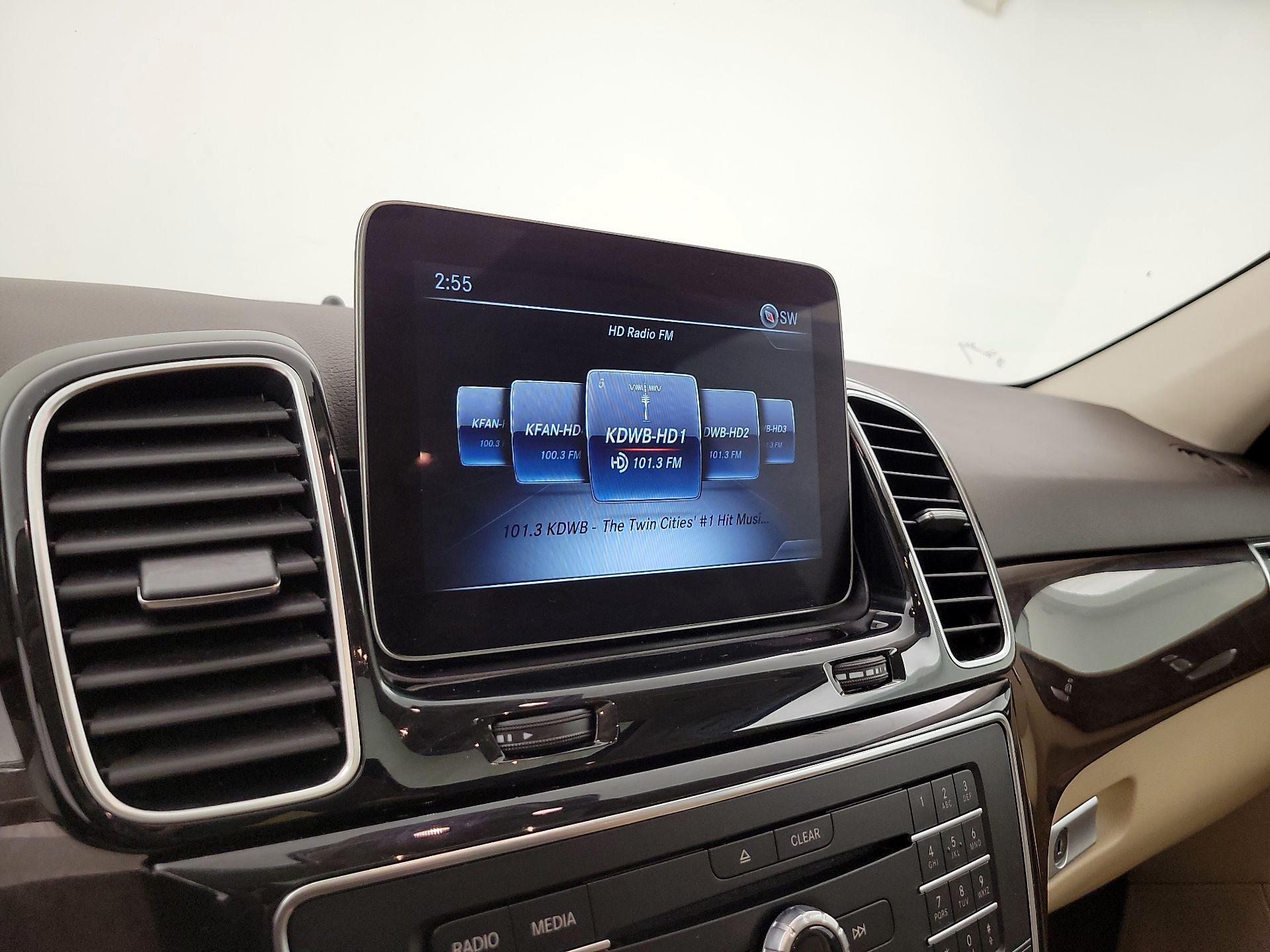 Thumbnail: 2018 Mercedes-Benz GLE - 16