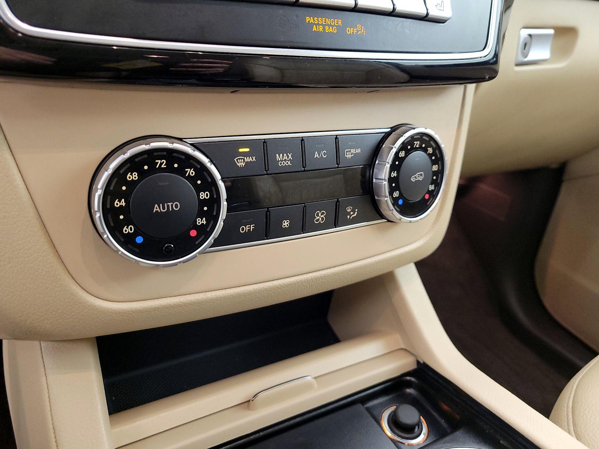 Thumbnail: 2018 Mercedes-Benz GLE - 17