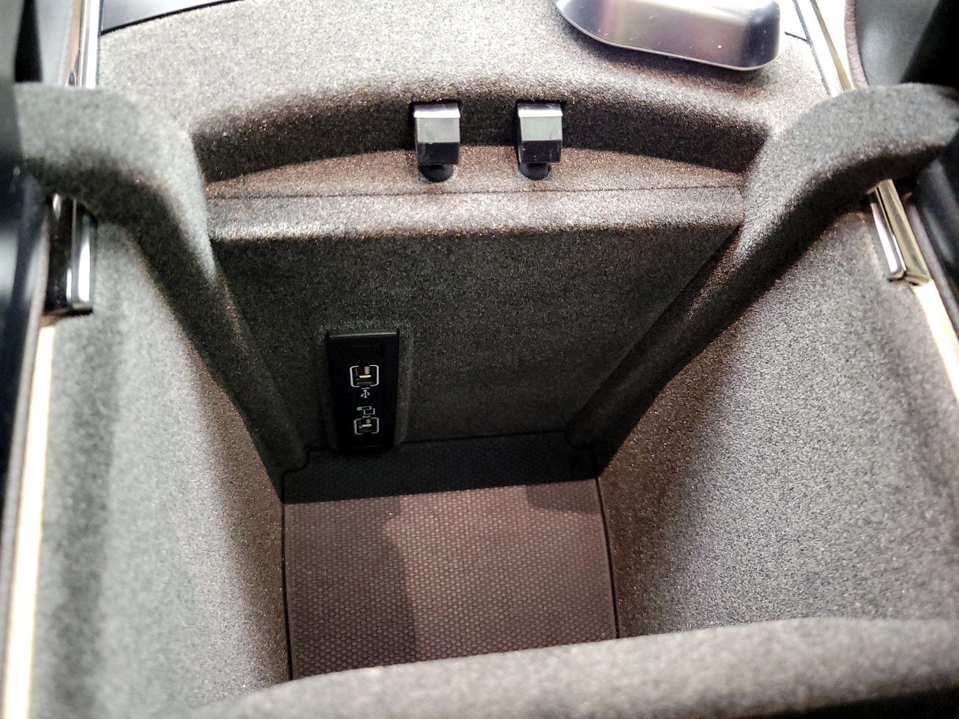 Thumbnail: 2018 Mercedes-Benz GLE - 19