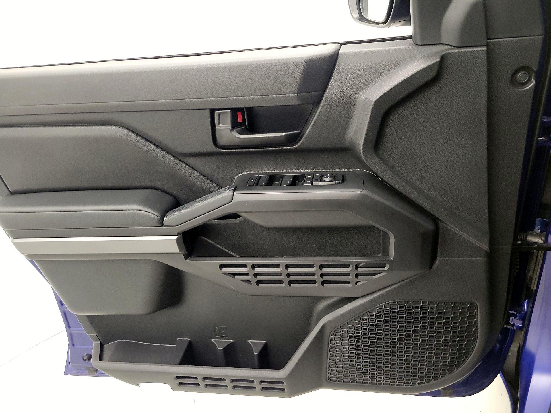 Thumbnail: 2025 Toyota Tacoma - 12