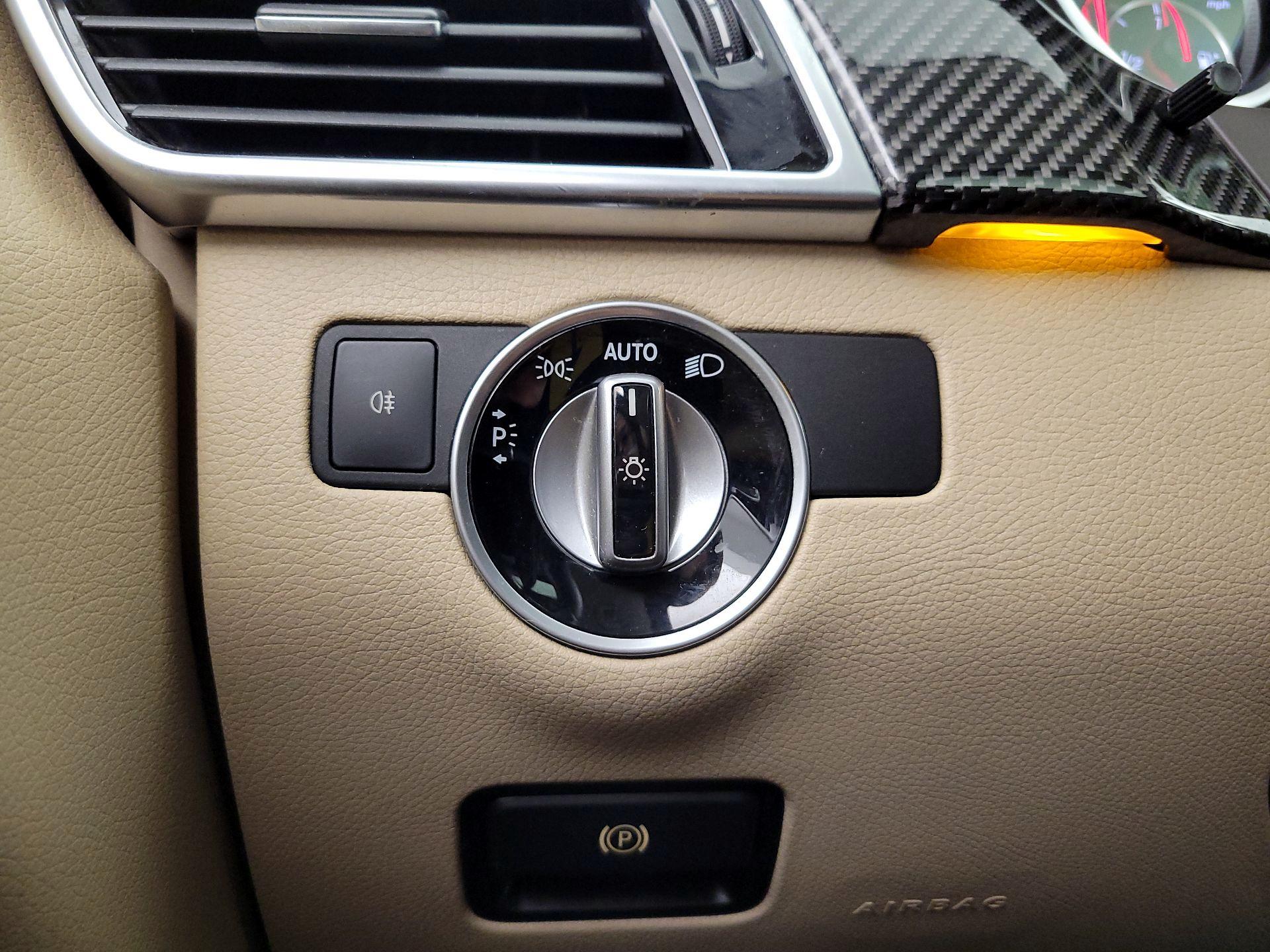 Thumbnail: 2018 Mercedes-Benz GLE - 13