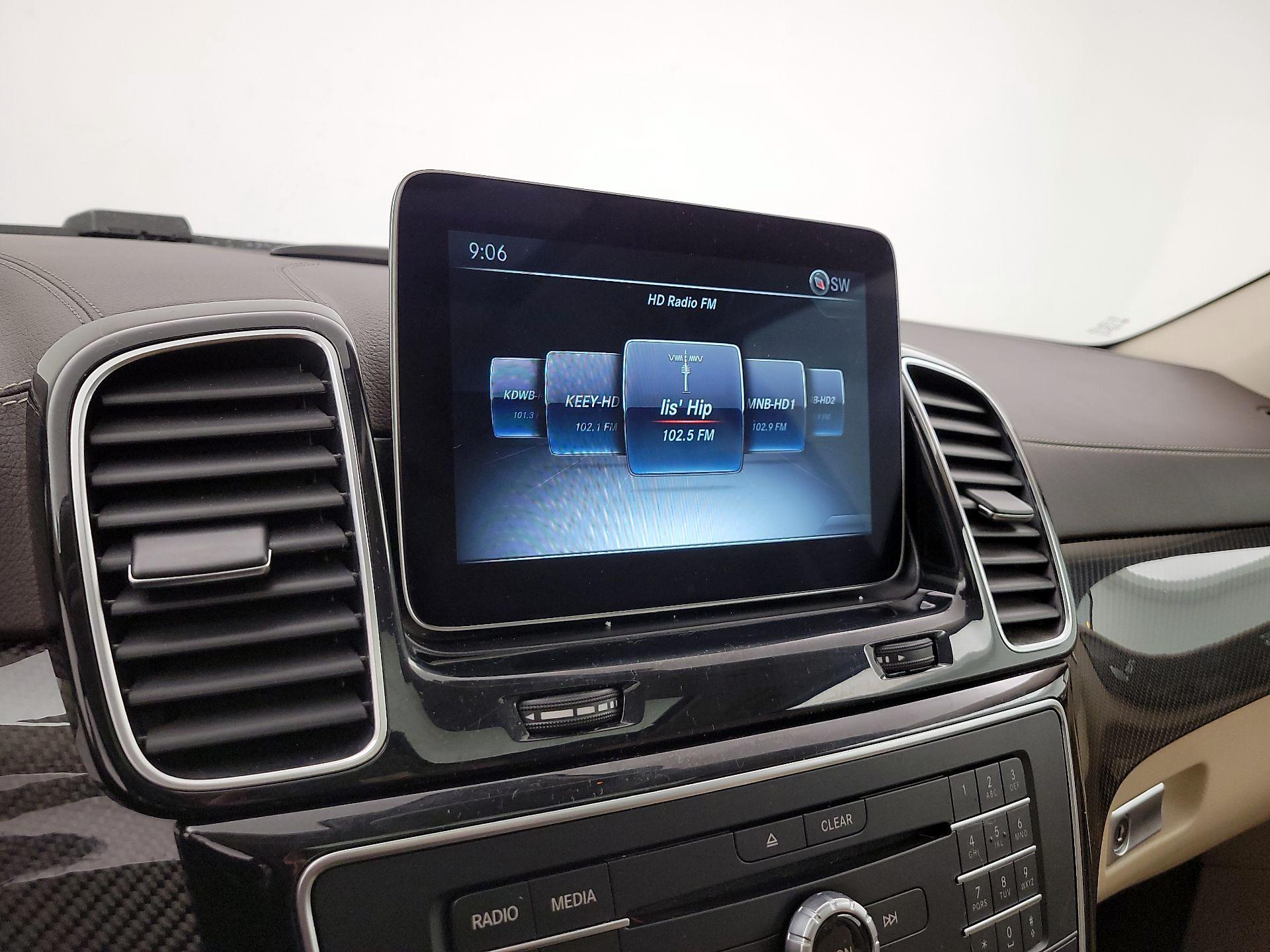 Thumbnail: 2018 Mercedes-Benz GLE - 16