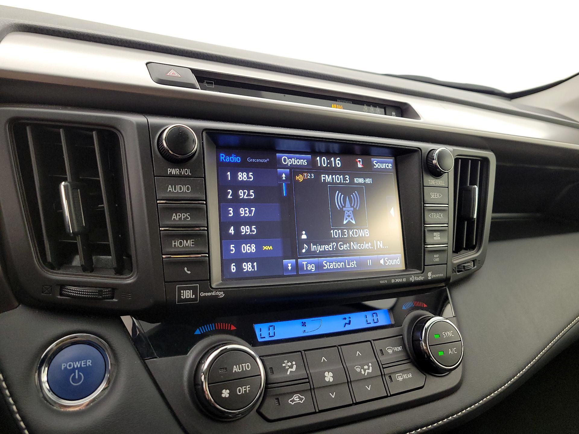 Thumbnail: 2017 Toyota RAV4 - 15