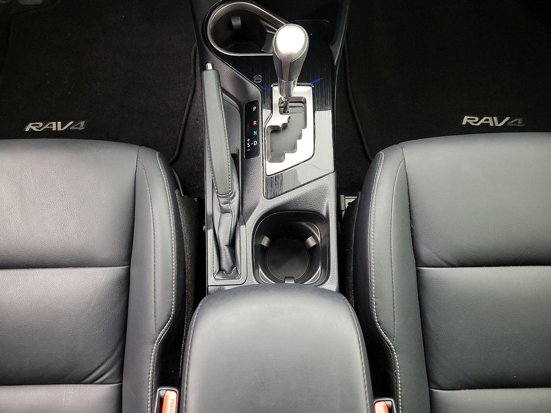 Thumbnail: 2017 Toyota RAV4 - 17