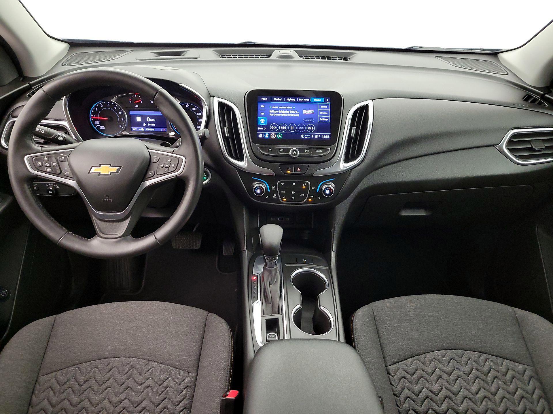 Thumbnail: 2022 Chevrolet Equinox - 9