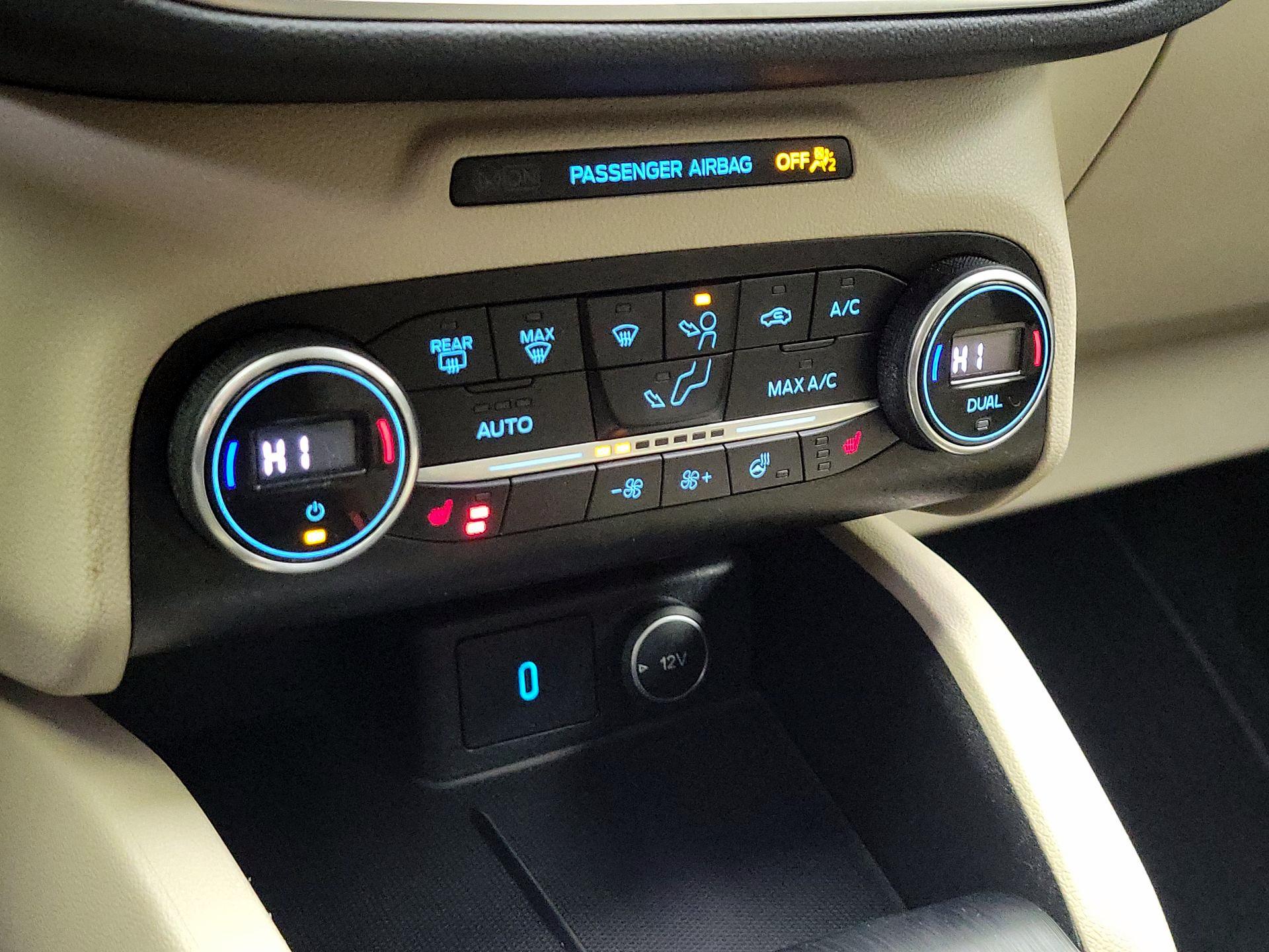 Thumbnail: 2020 Ford Escape - 17