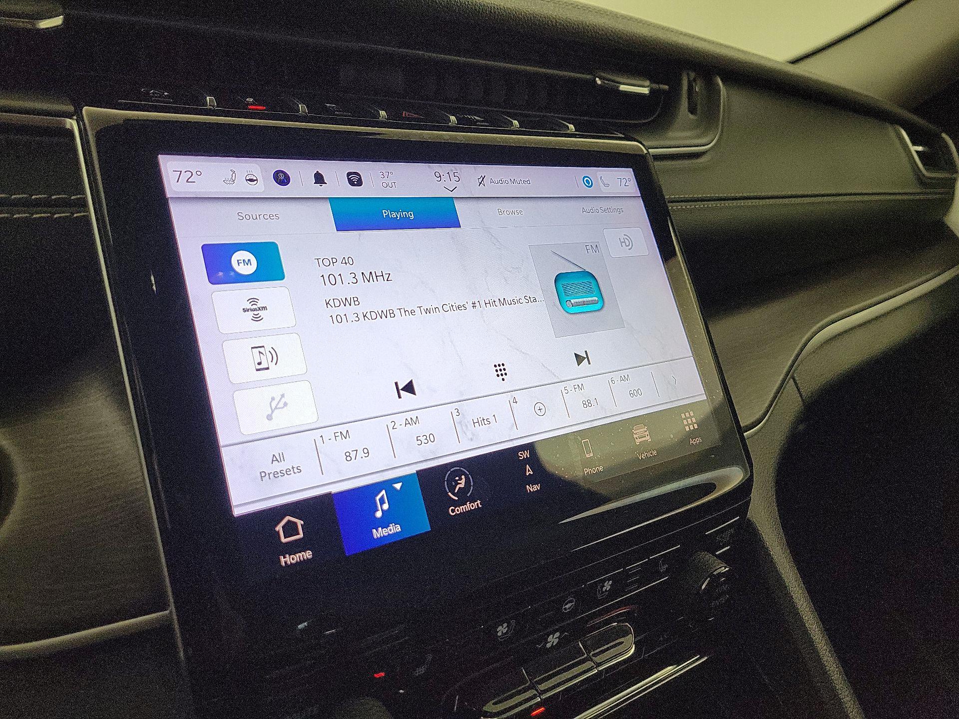 Thumbnail: 2023 Jeep Grand Cherokee L - 16