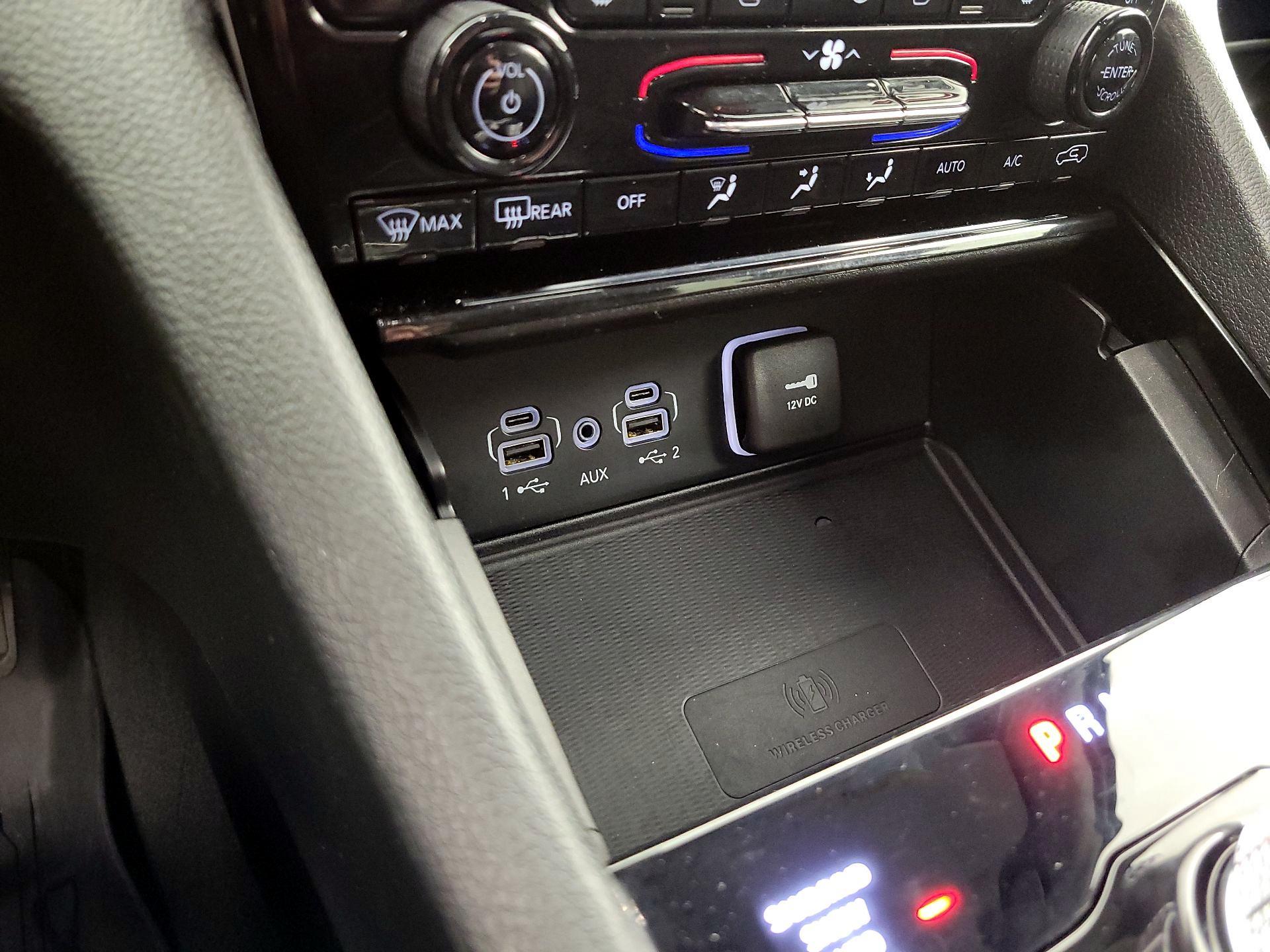 Thumbnail: 2023 Jeep Grand Cherokee L - 19