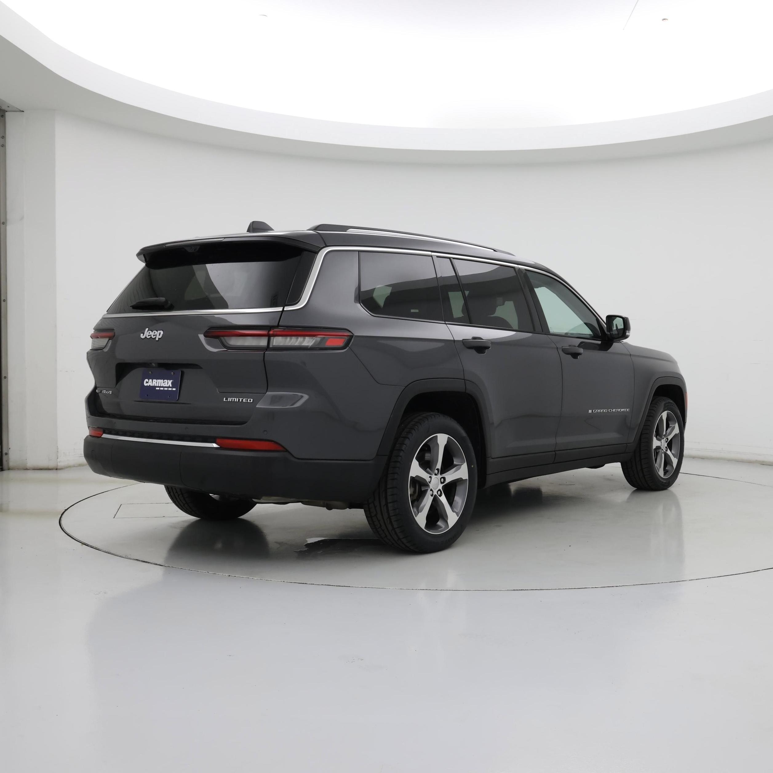 Thumbnail: 2023 Jeep Grand Cherokee L - 8