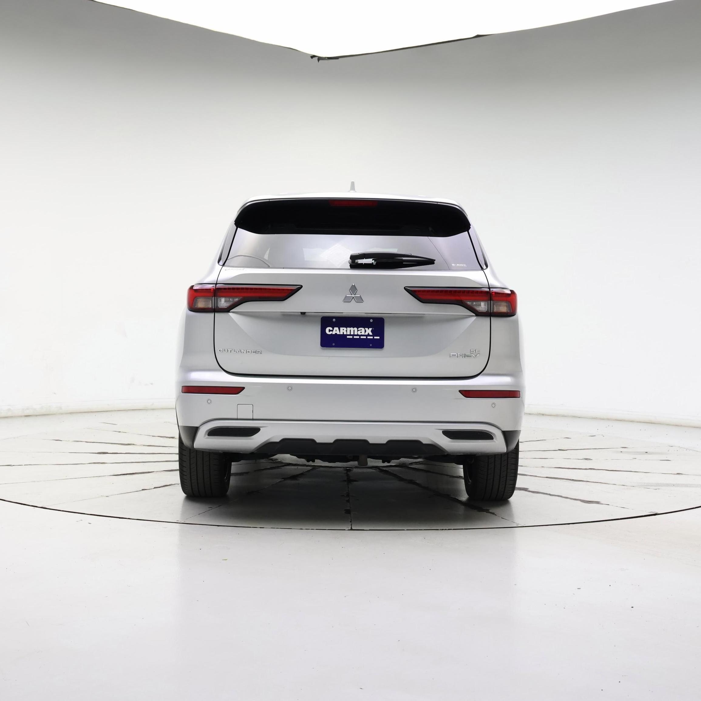 Thumbnail: 2023 Mitsubishi Outlander - 6