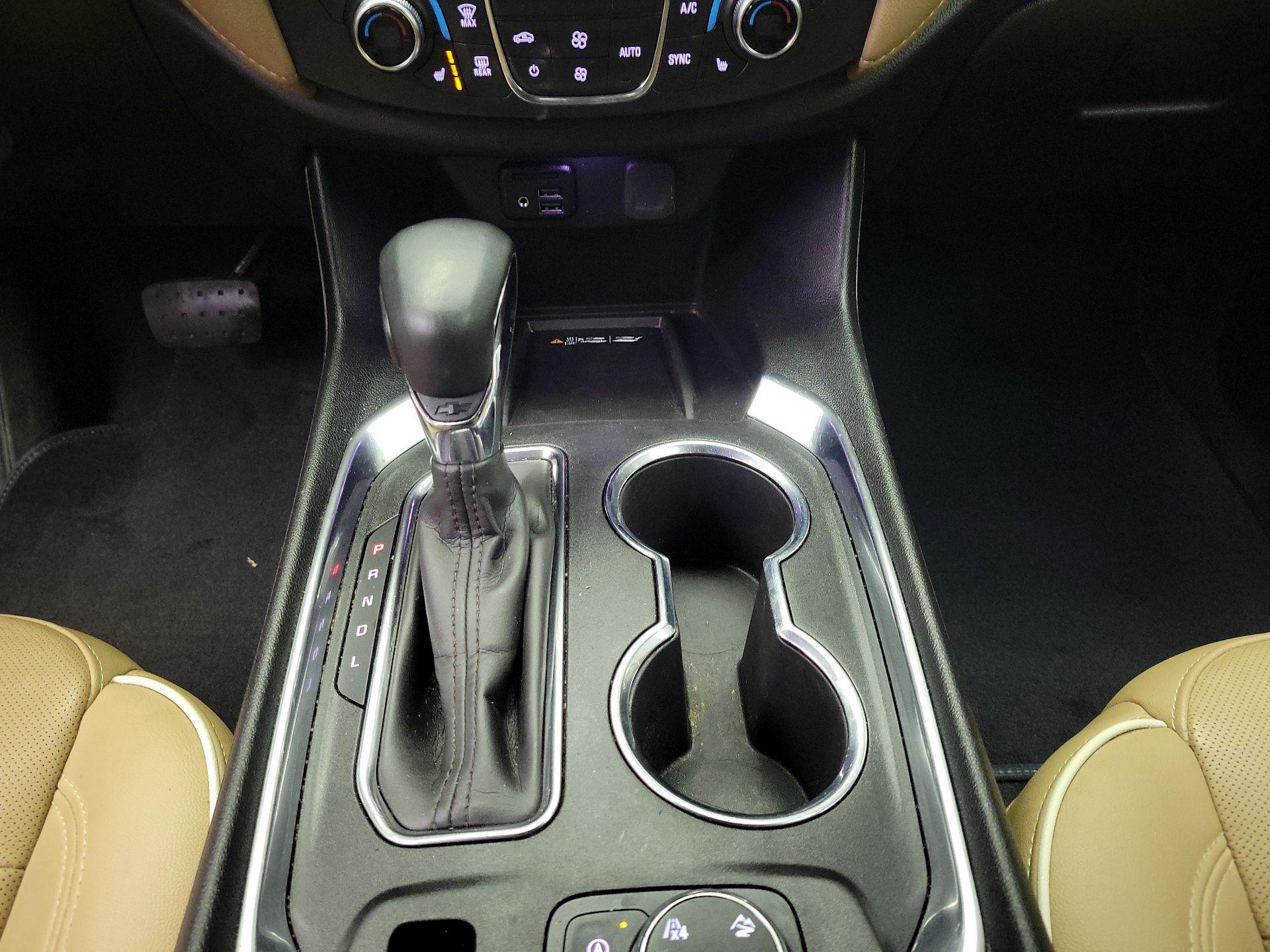 Thumbnail: 2023 Chevrolet Traverse - 17