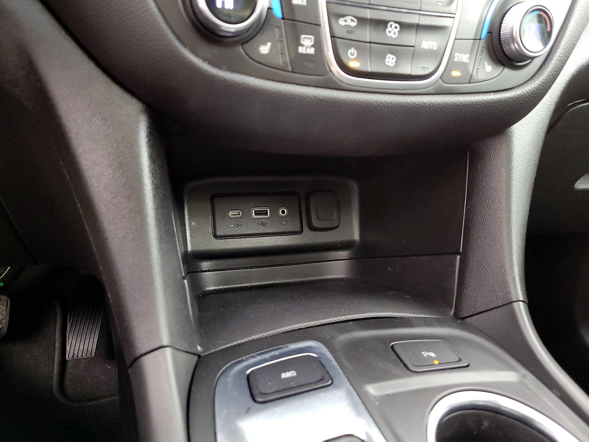 Thumbnail: 2023 Chevrolet Equinox - 19