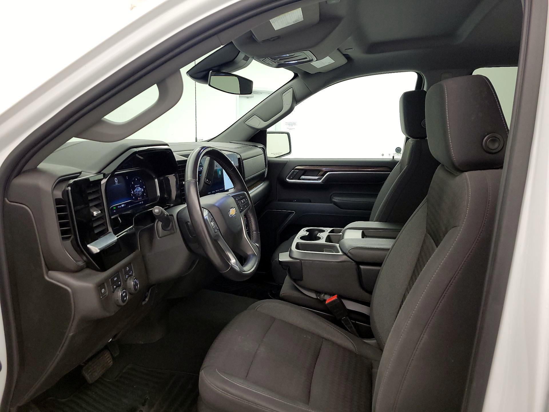 Thumbnail: 2022 Chevrolet Silverado 1500 - 11