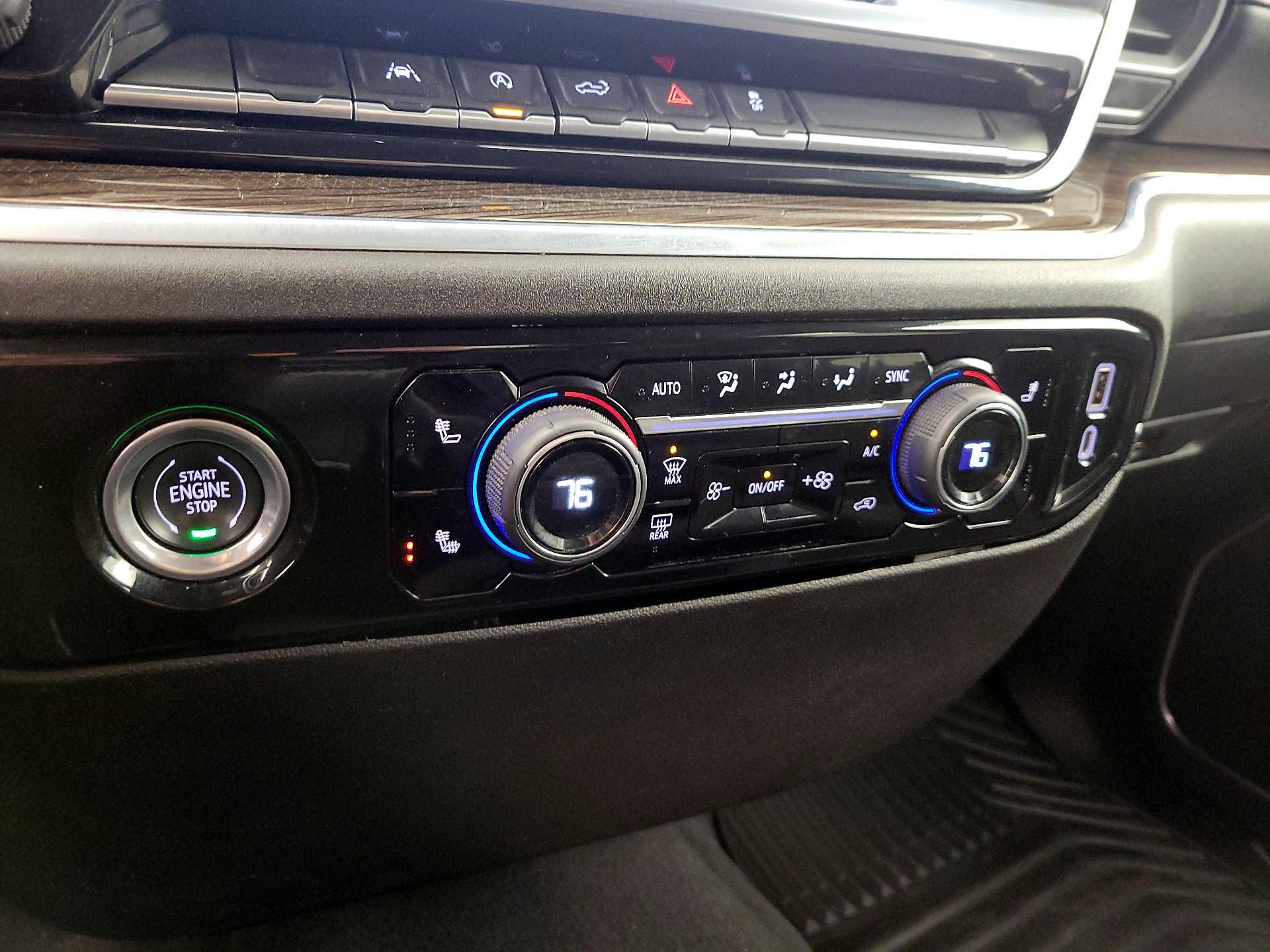 Thumbnail: 2022 Chevrolet Silverado 1500 - 17