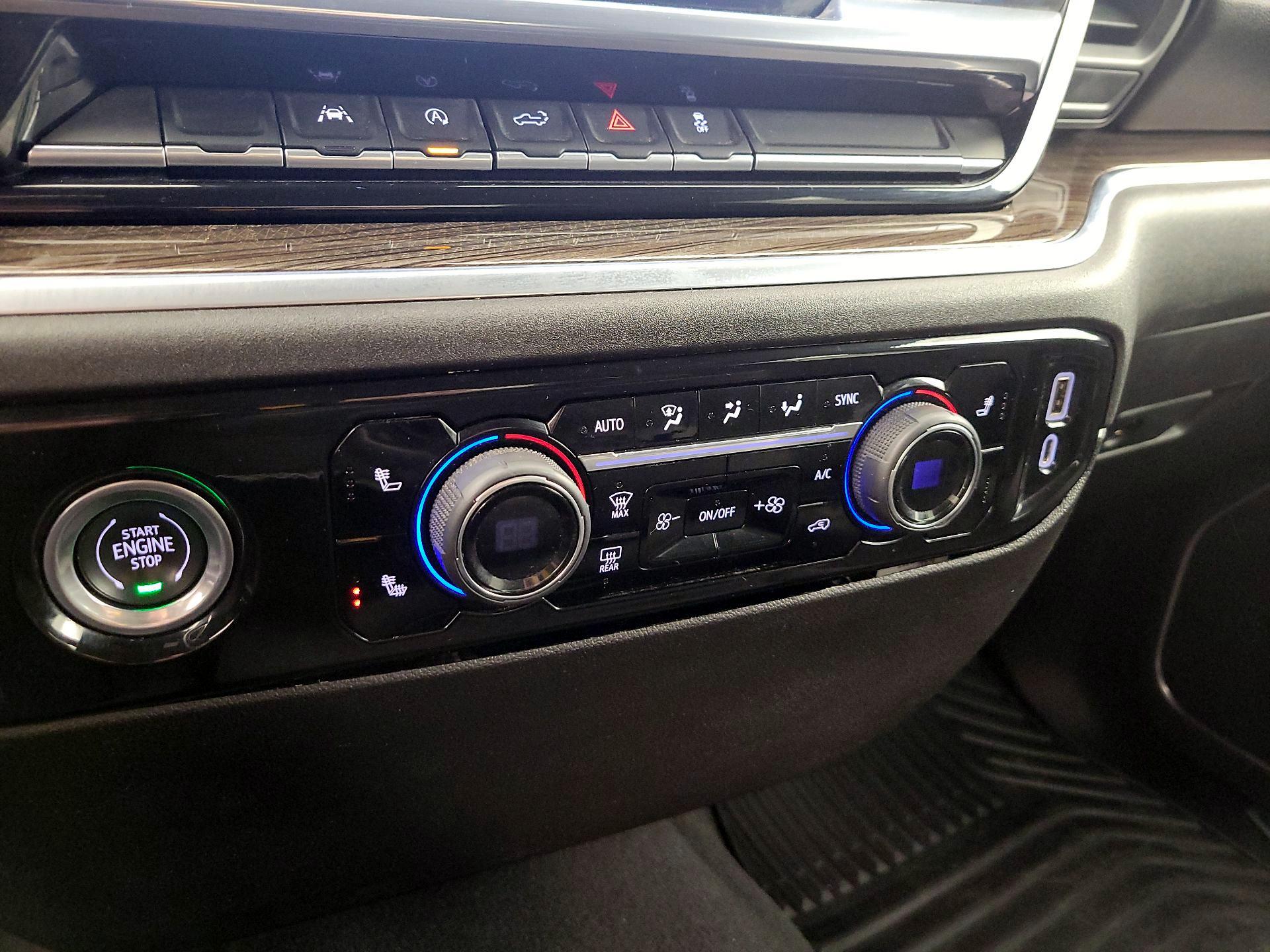 Thumbnail: 2022 Chevrolet Silverado 1500 - 19