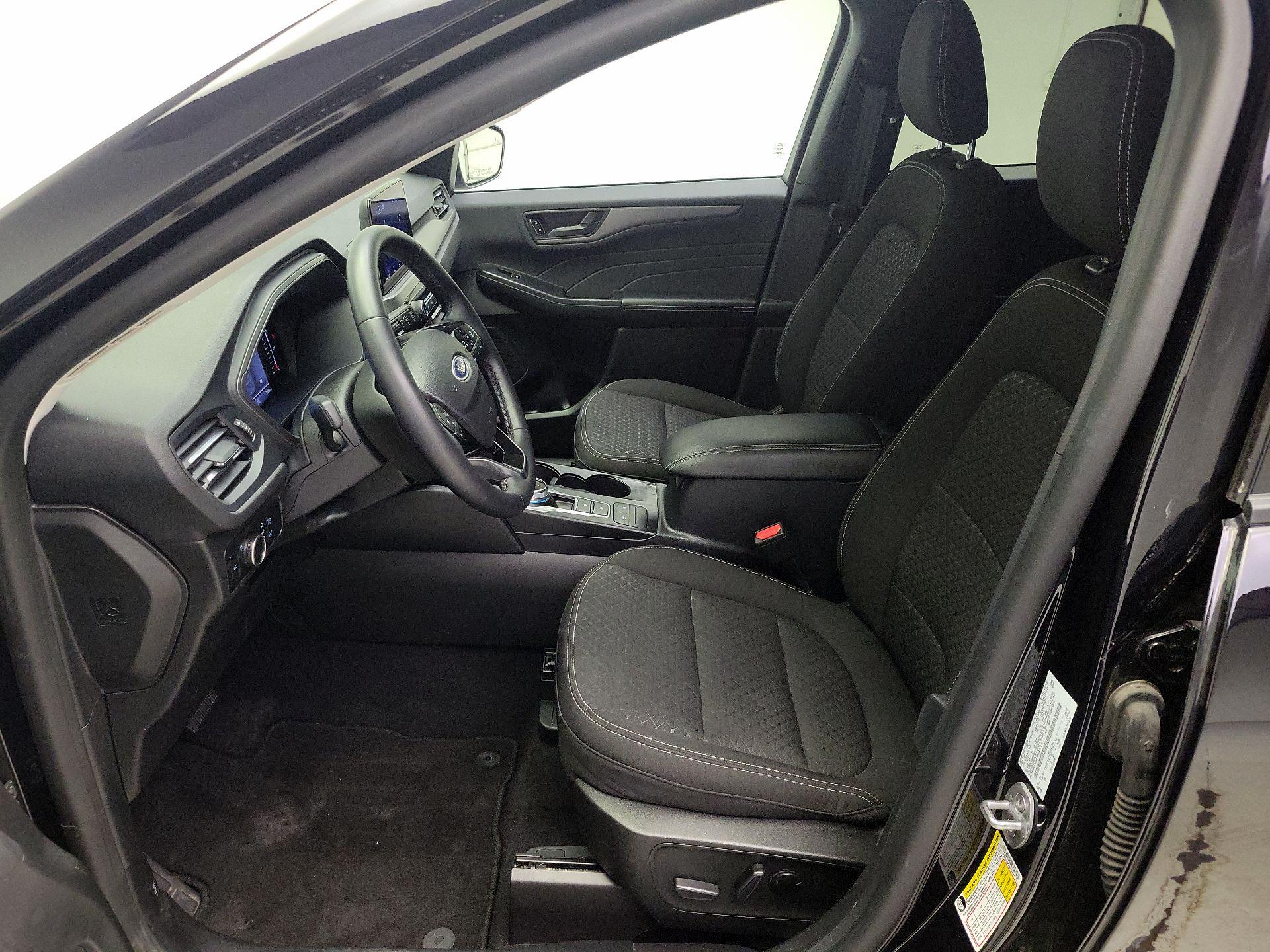 Thumbnail: 2023 Ford Escape - 11