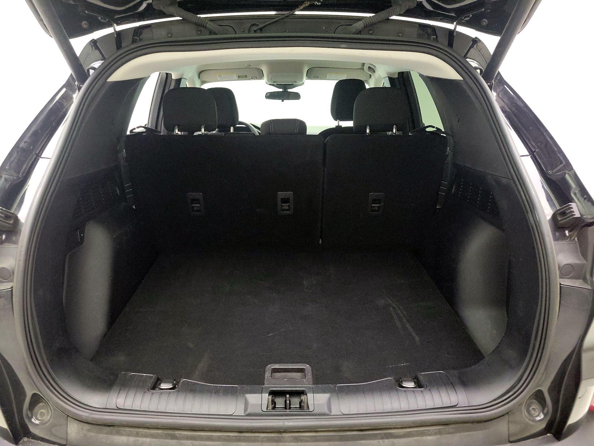 Thumbnail: 2023 Ford Escape - 20