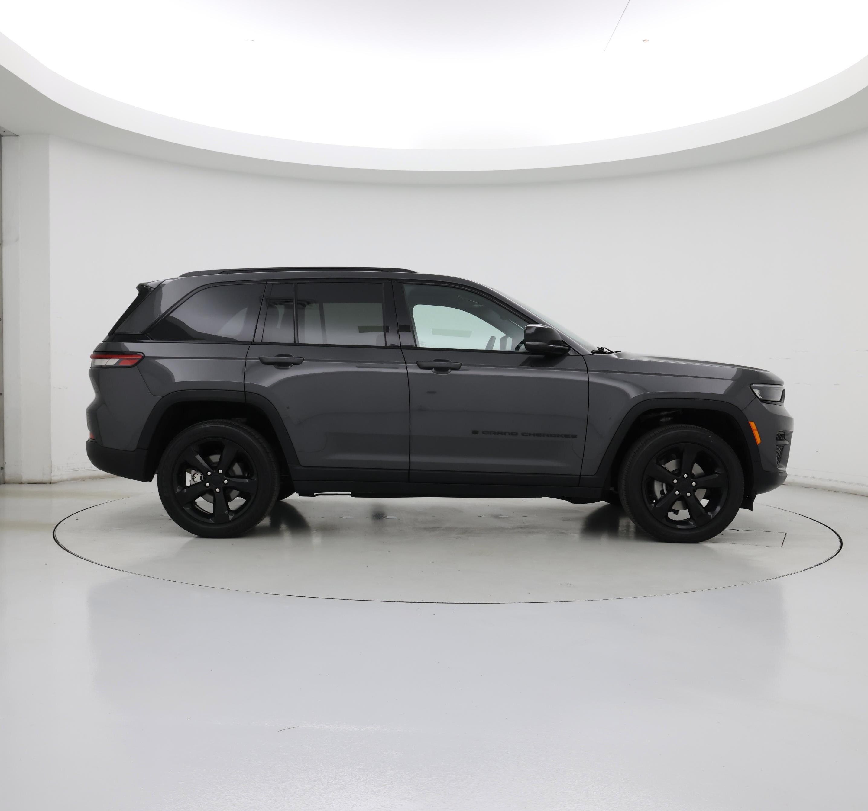 Thumbnail: 2024 Jeep Grand Cherokee - 7