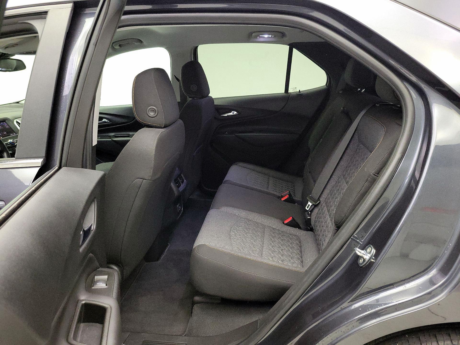 Thumbnail: 2022 Chevrolet Equinox - 18