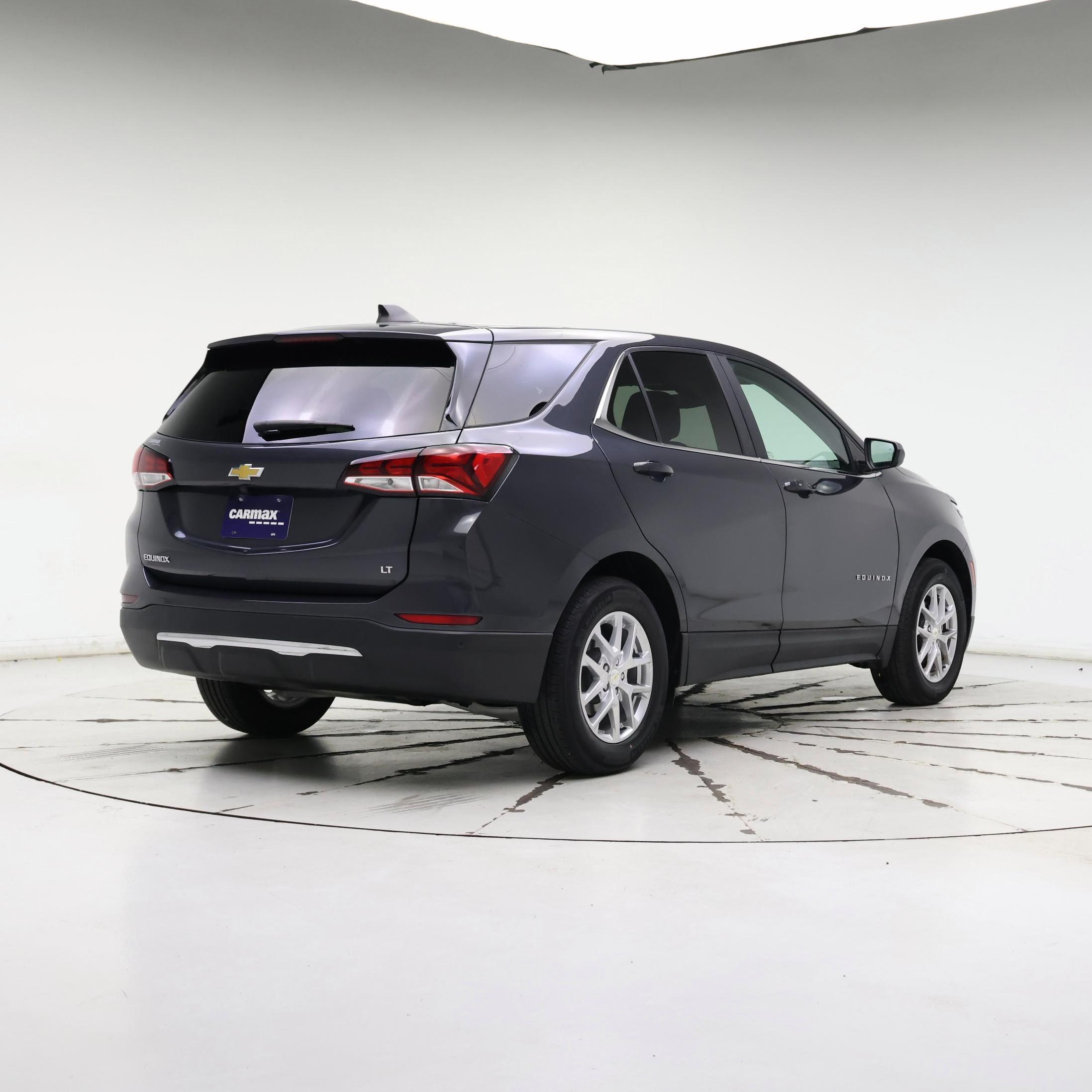 Thumbnail: 2022 Chevrolet Equinox - 8