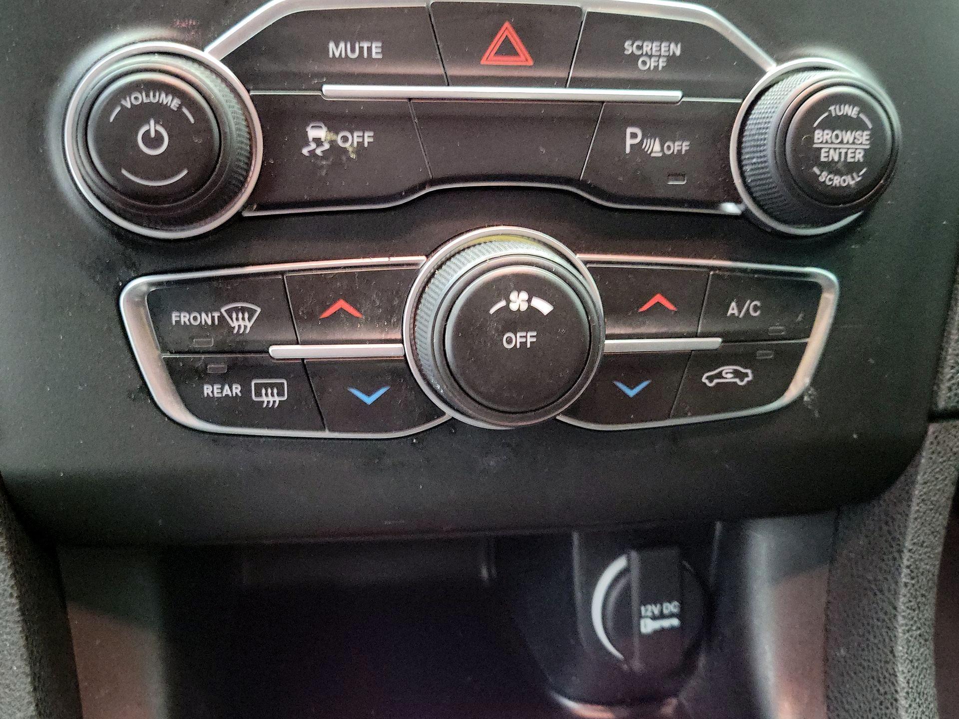 Thumbnail: 2023 Dodge Charger - 16