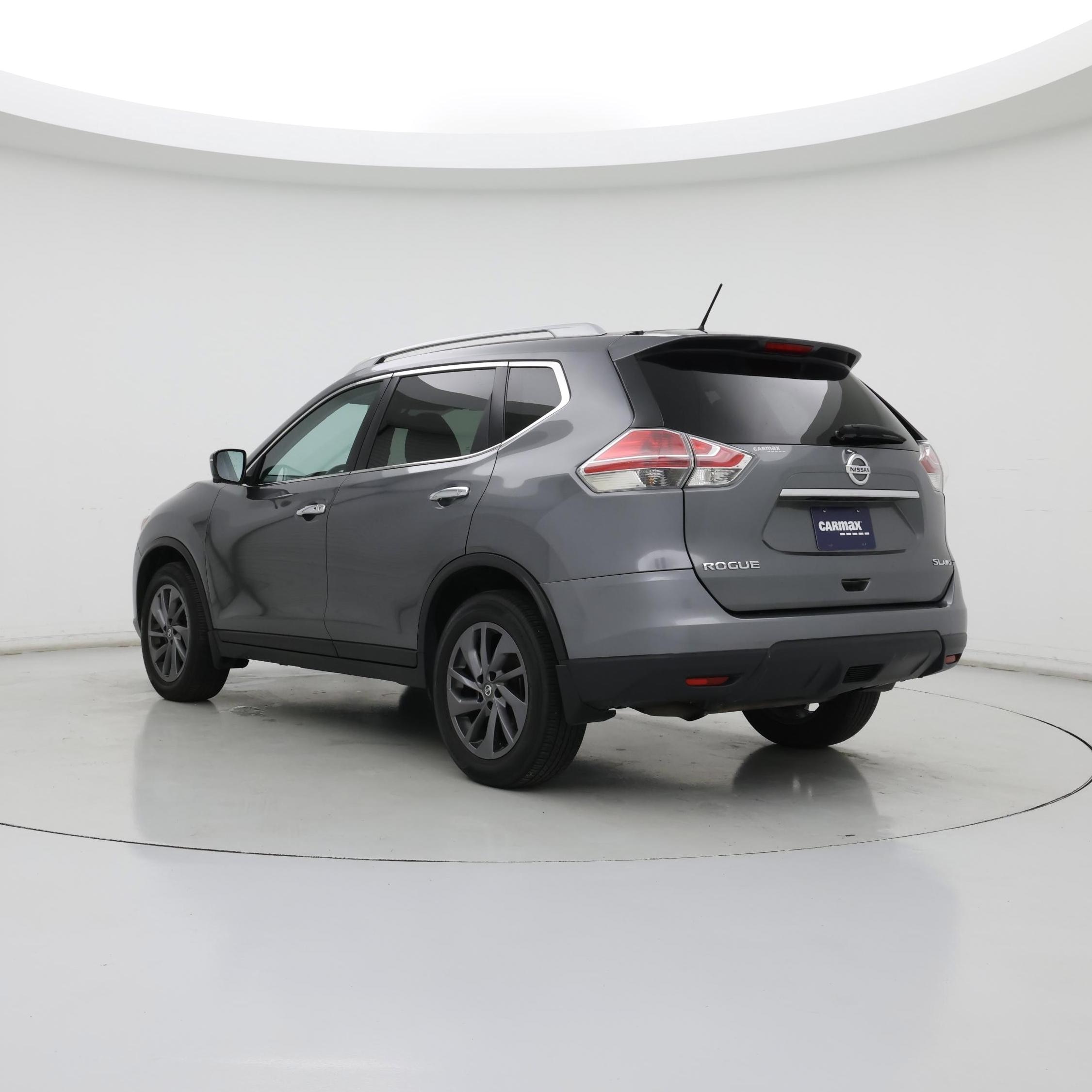 Thumbnail: 2016 Nissan Rogue - 2